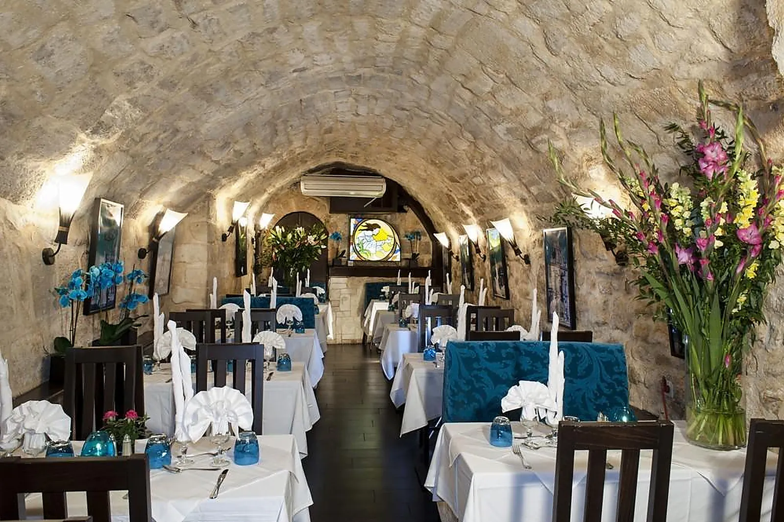 Lieux événementiels, AU BISTROT DE LA MONTAGNE