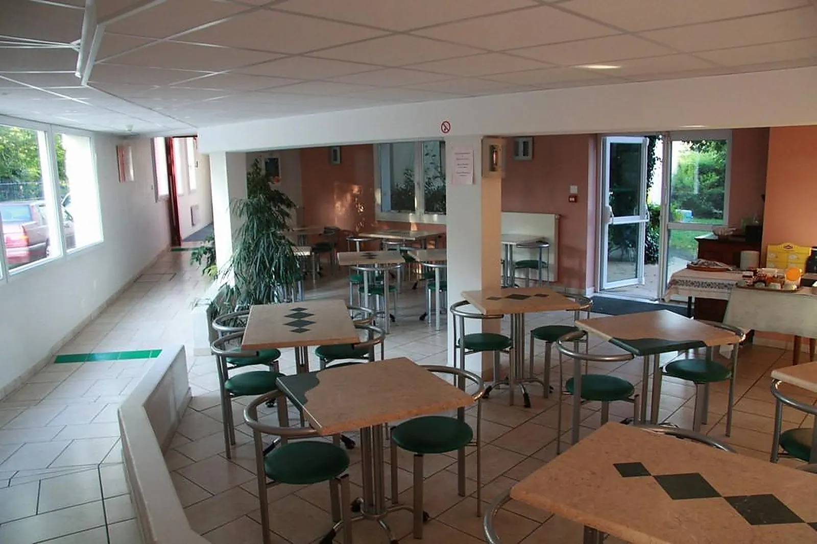 Lieux événementiels, AU BON SEJOUR