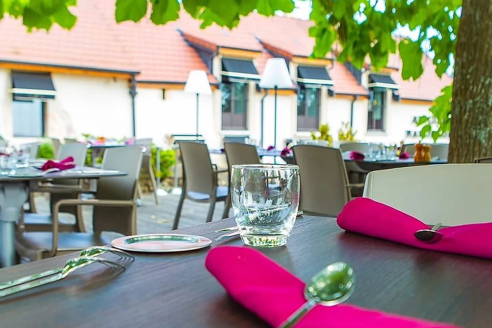 Lieux événementiels, AU CLOS NAPOLÉON