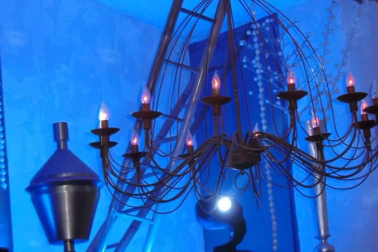 Lieux événementiels, AU COCHON QUI RIT