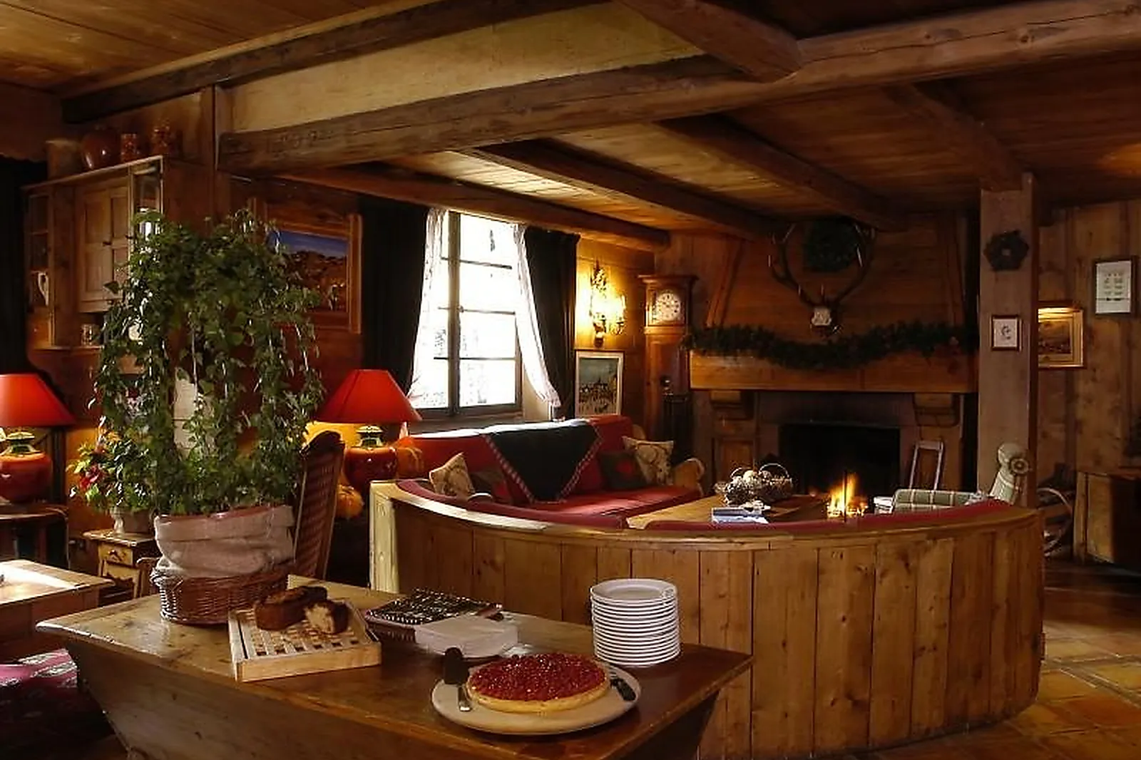 Lieux événementiels, AU COIN DU FEU