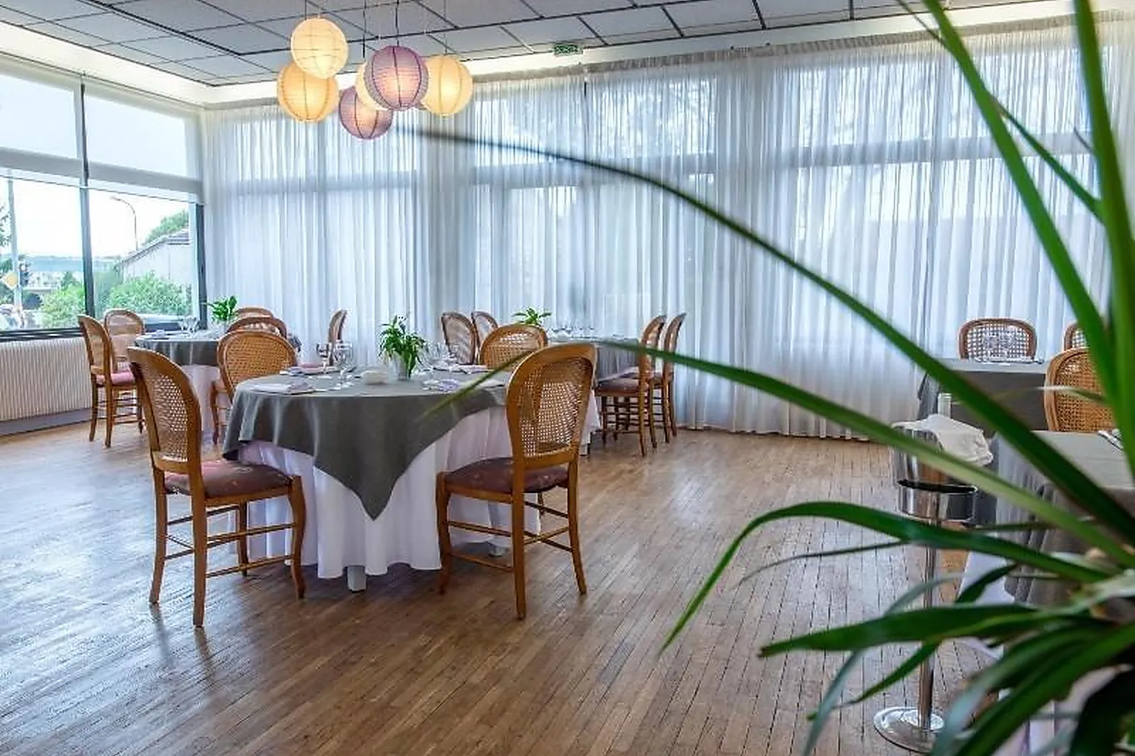 Lieux événementiels, AU COLOMBIER DU TOURON