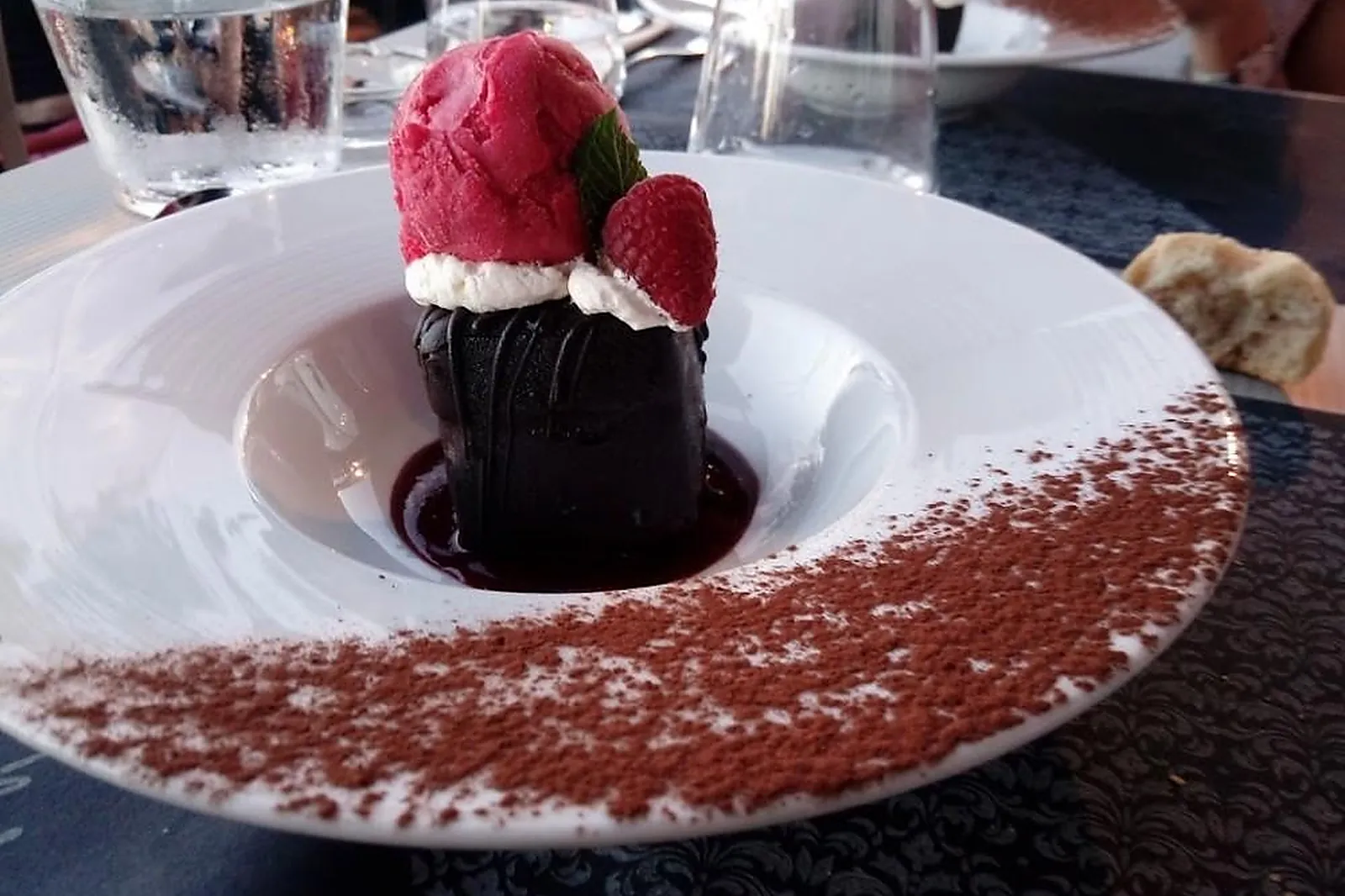 Lieux événementiels, AU COMPTOIR DES HALLES