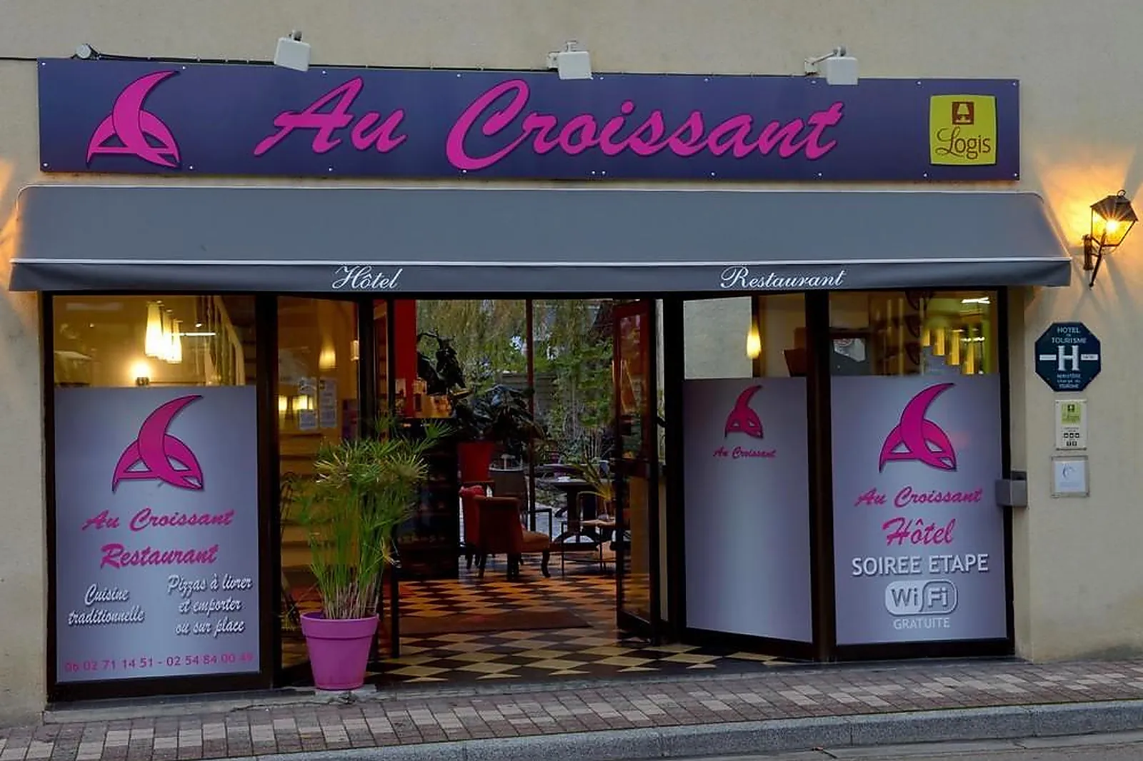 Lieux événementiels, AU CROISSANT