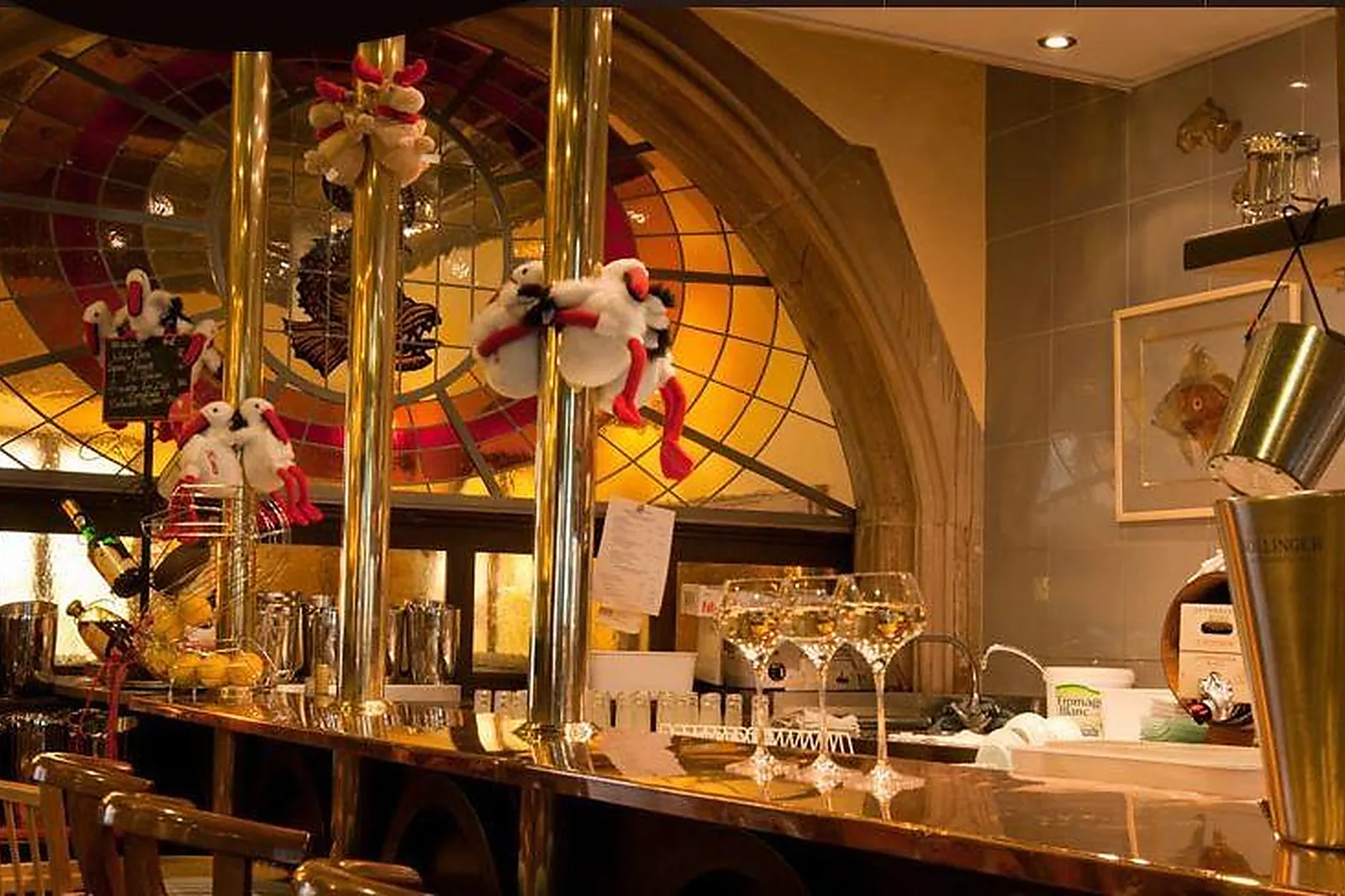 Lieux événementiels, AU DAUPHIN