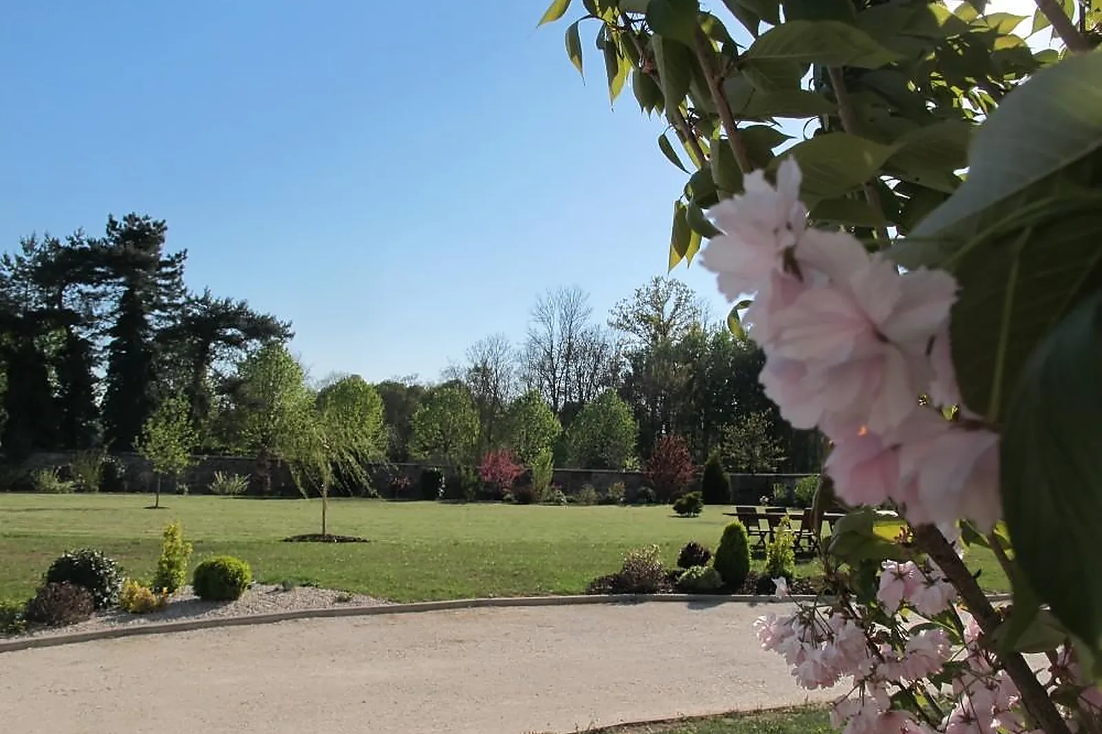 Lieux événementiels, AU DOMÉLIA PROVINOIS
