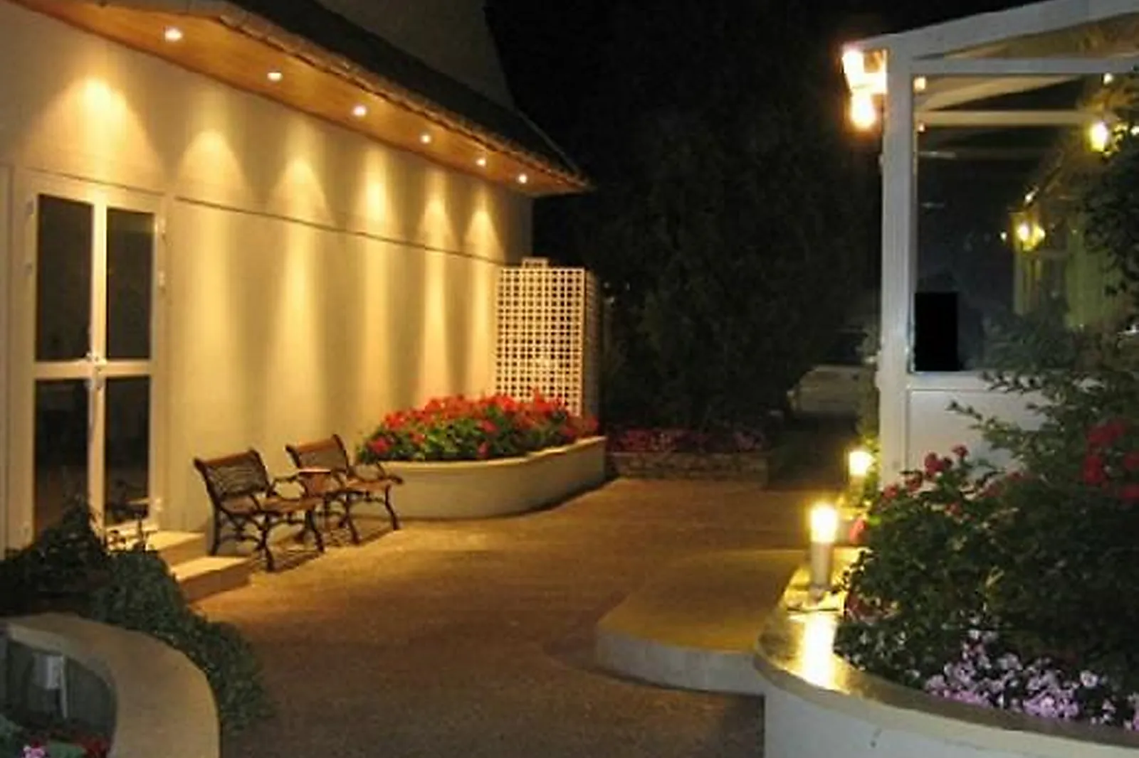 Lieux événementiels, AU JARDIN DES SAULES