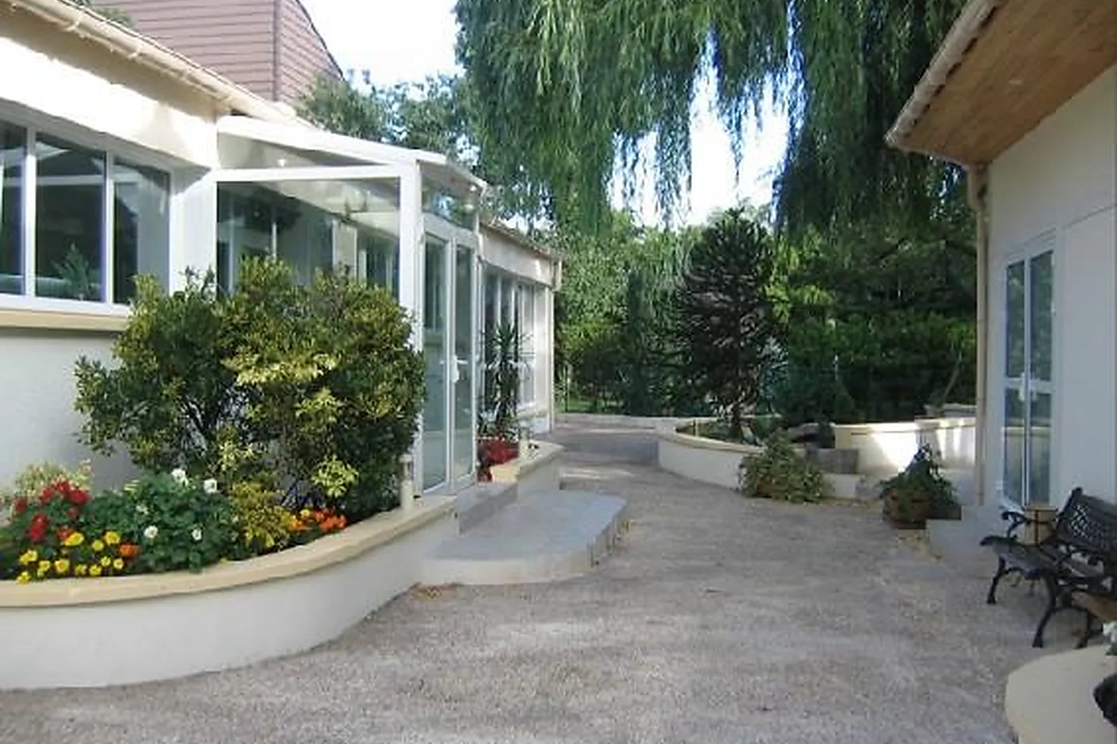 Lieux événementiels, AU JARDIN DES SAULES