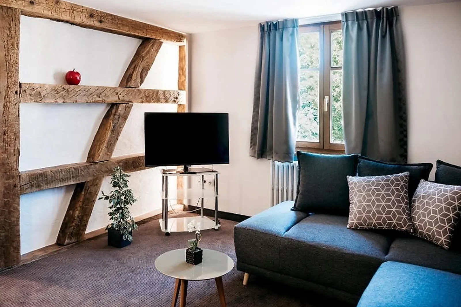 Lieux événementiels, AU LION ROUGE