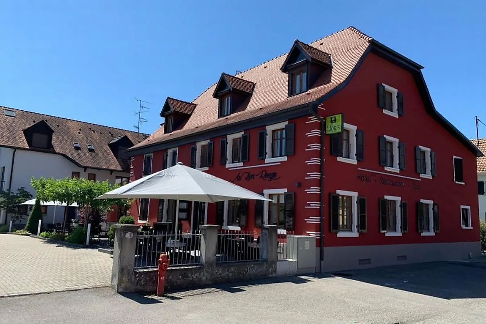 Lieux événementiels, AU LION ROUGE