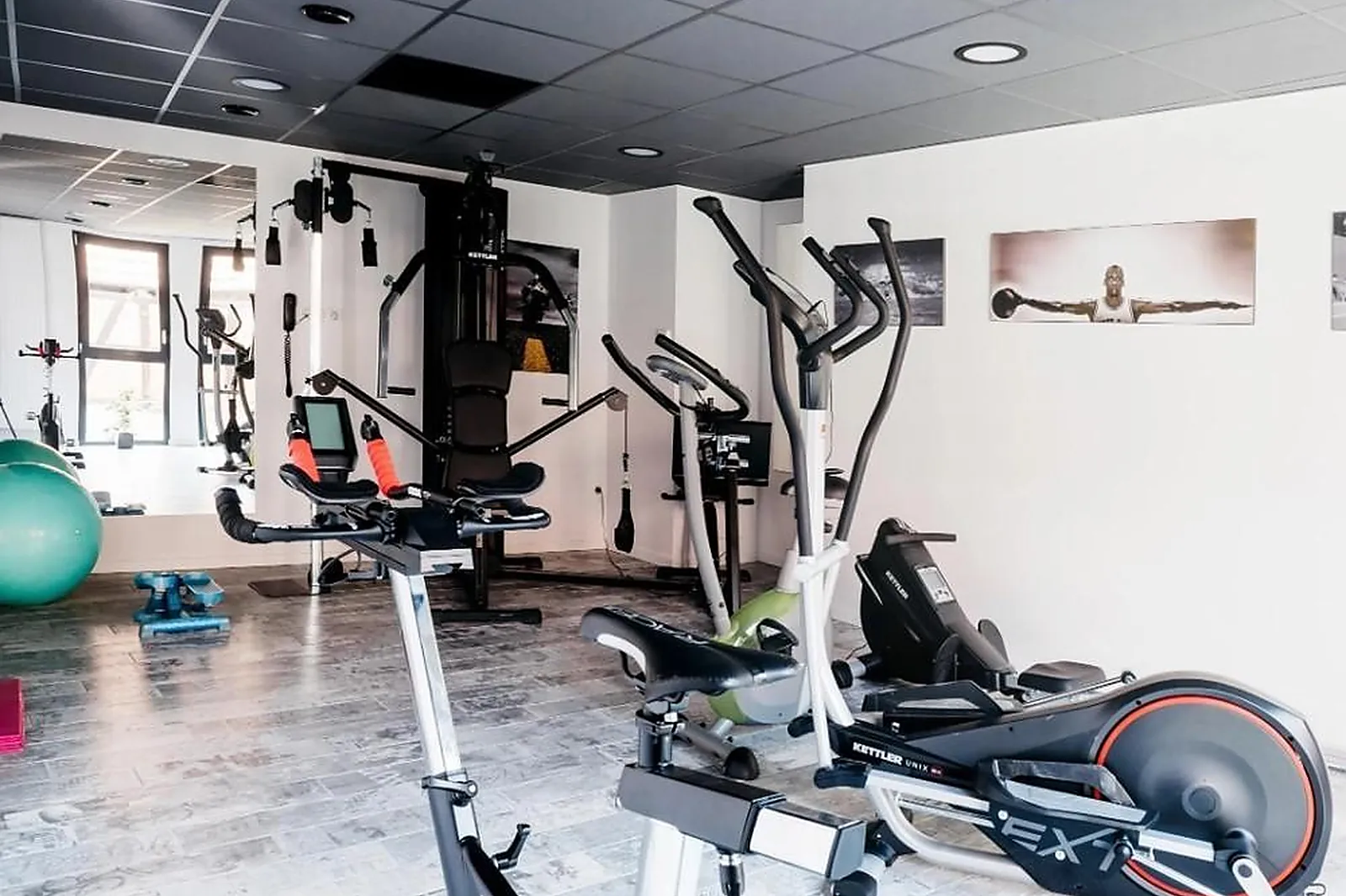 Lieux événementiels, AU LION ROUGE