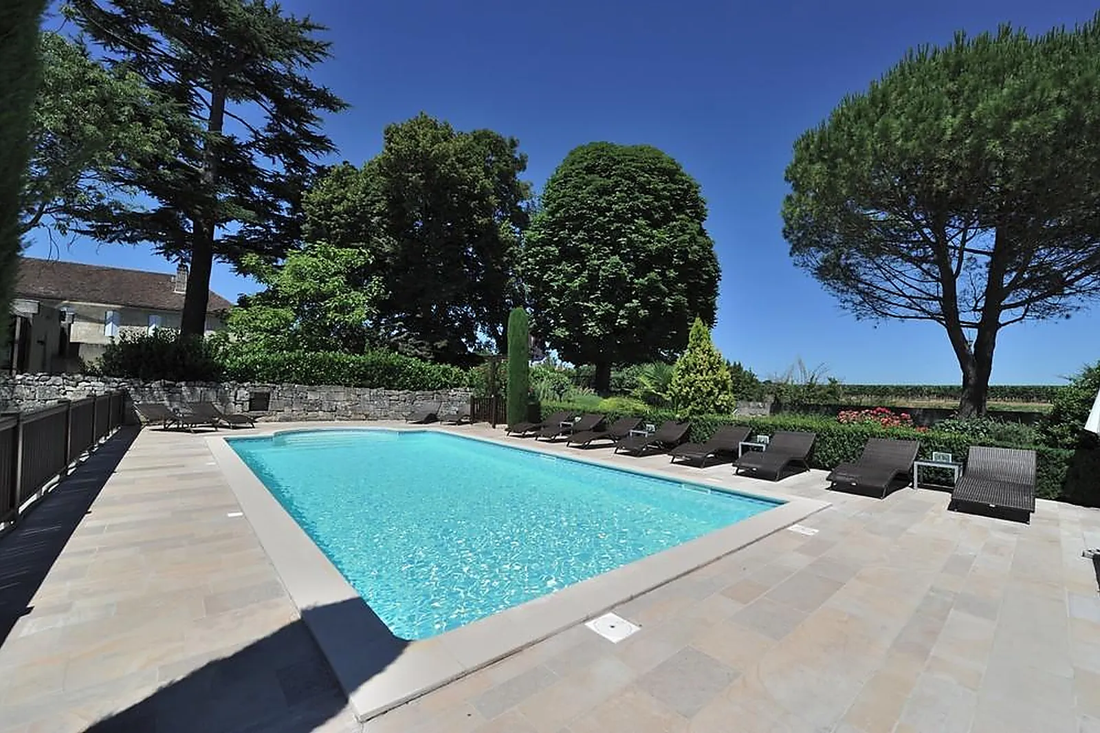 Lieux événementiels, AU LOGIS DES REMPARTS