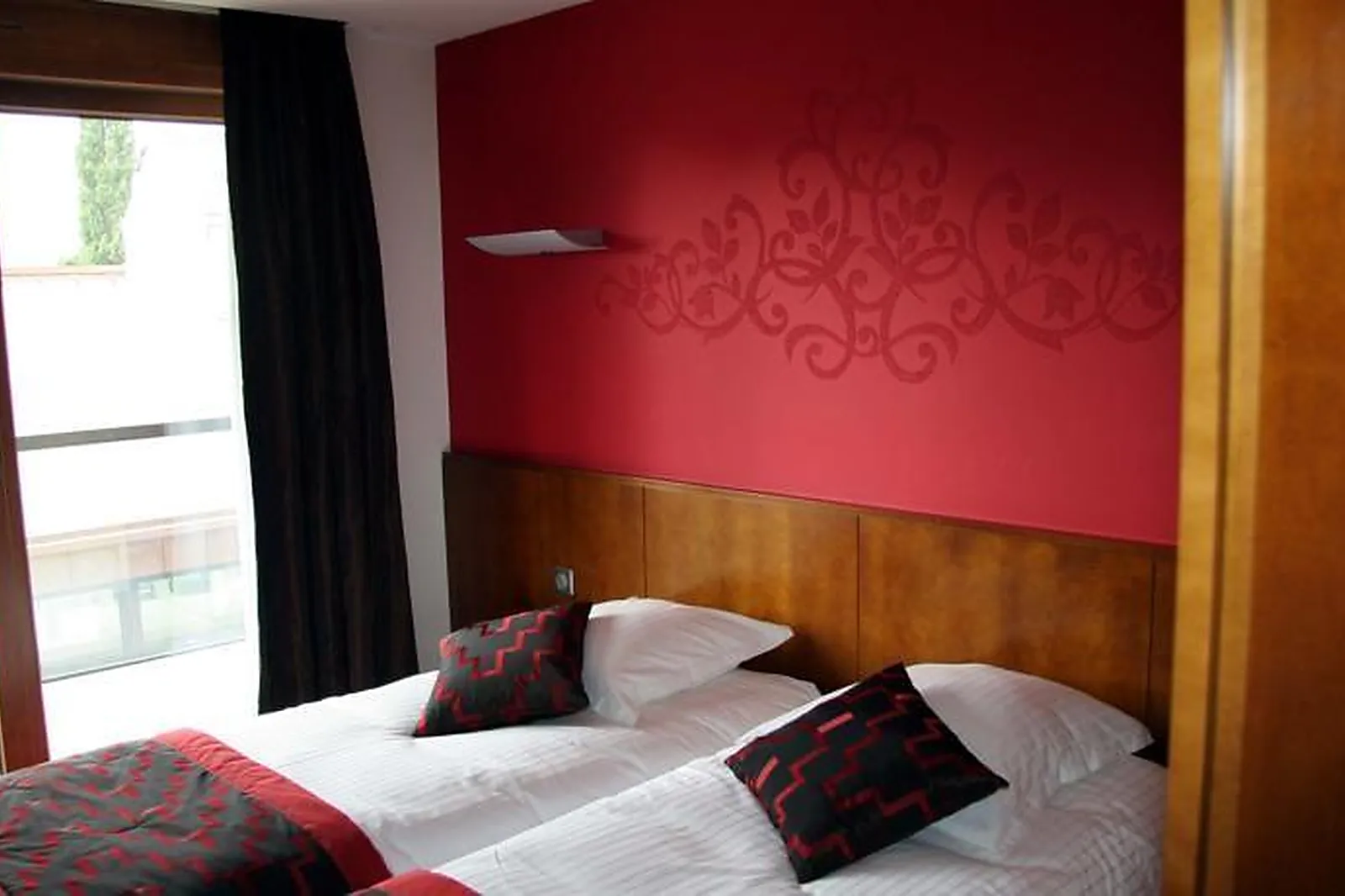 Lieux événementiels, AU NID DE CIGOGNES