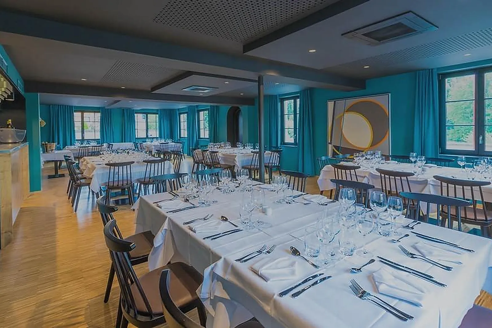 Lieux événementiels, AU PETIT PONT