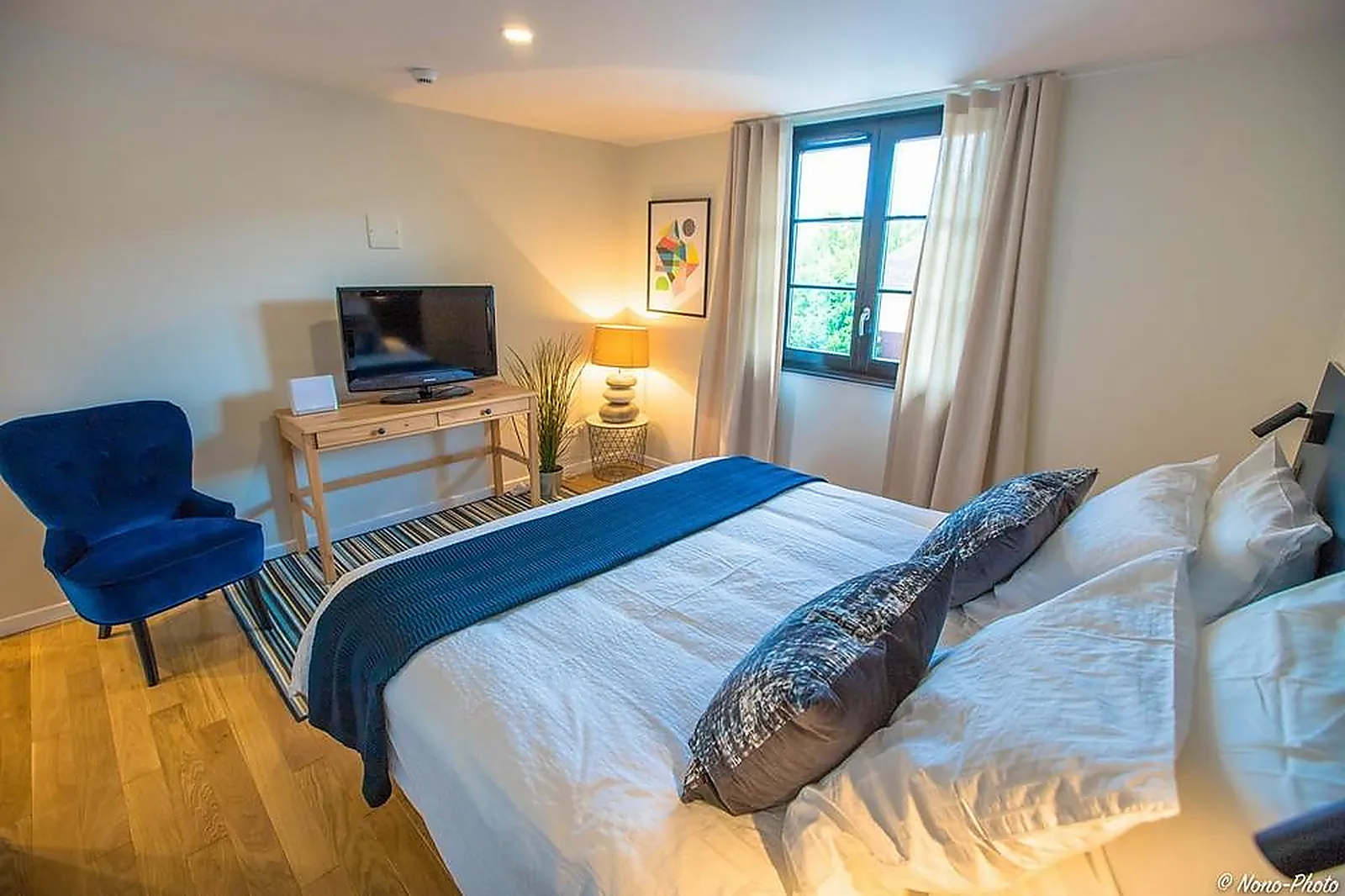 Lieux événementiels, AU PETIT PONT