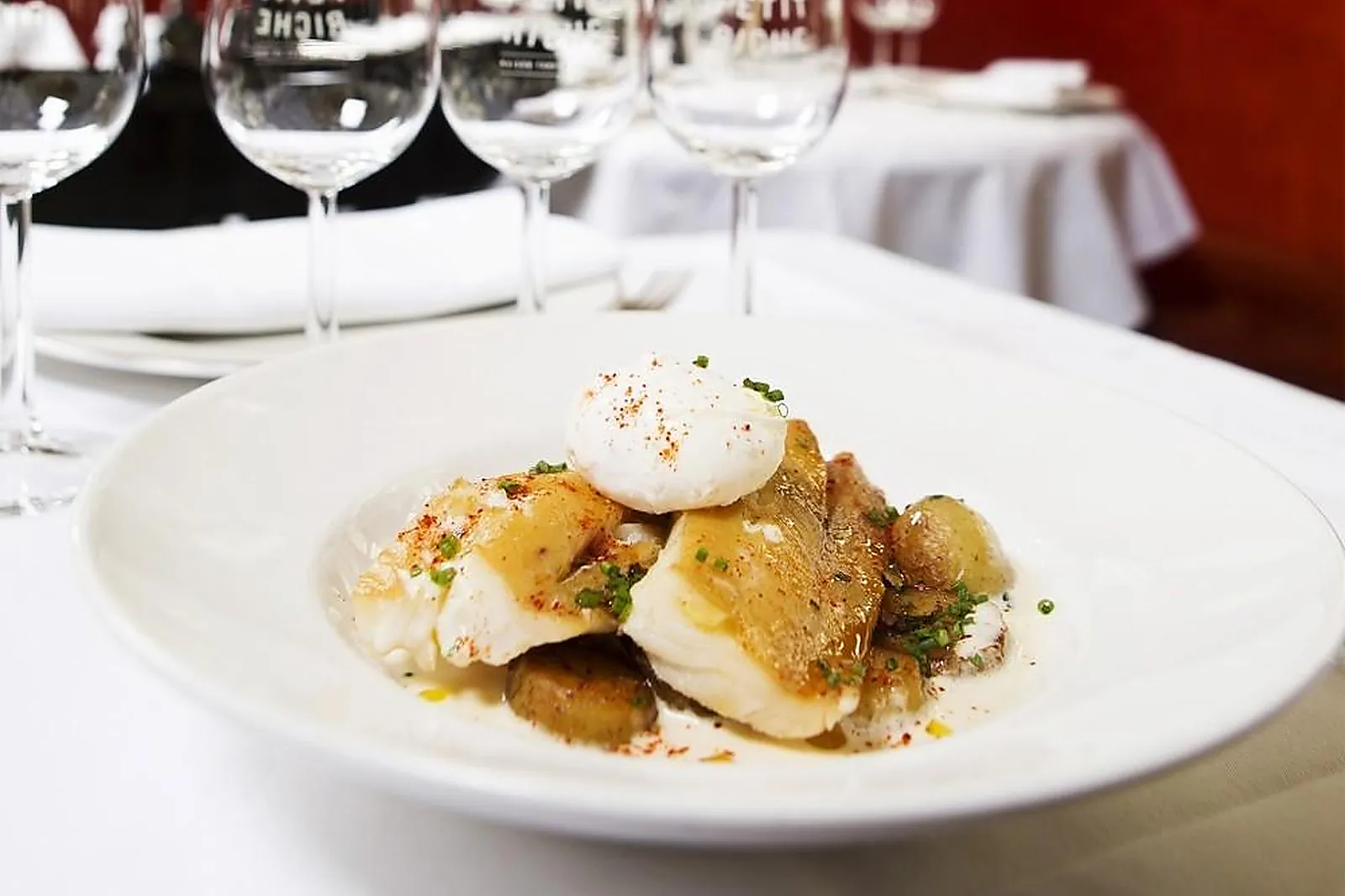 Lieux événementiels, AU PETIT RICHE