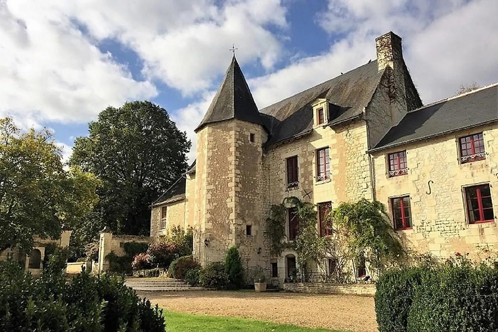 Lieux événementiels, AU PRINCE GRENOUILLE