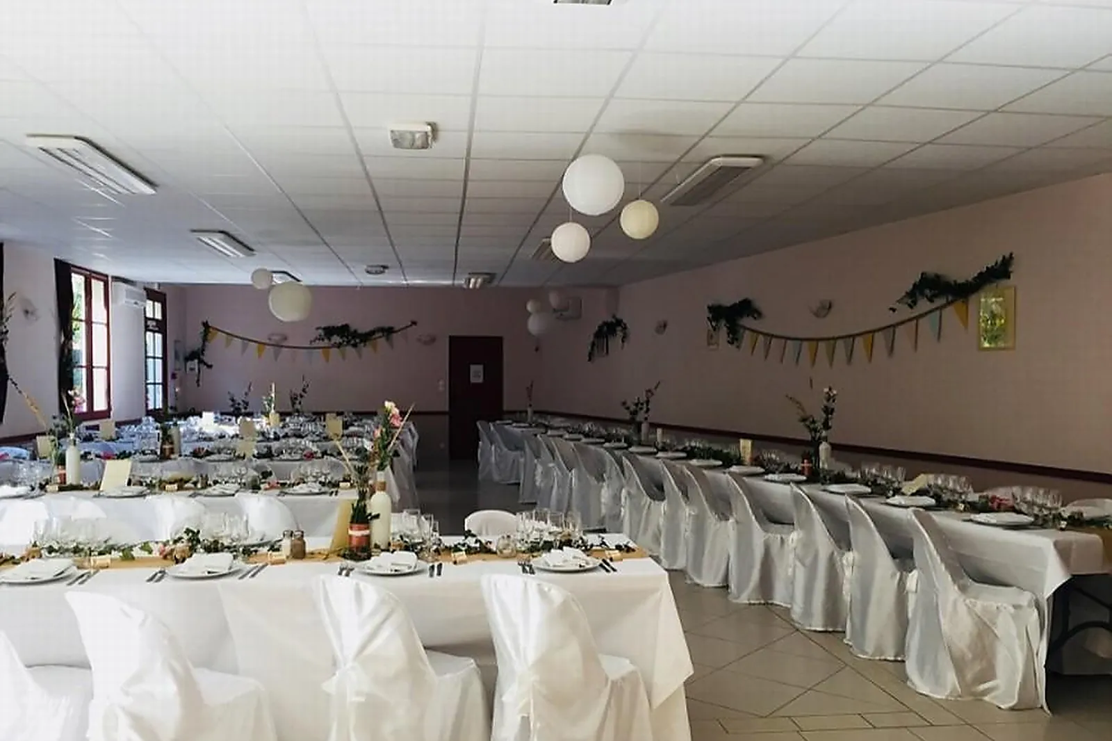 Lieux événementiels, AU PRINCE GRENOUILLE