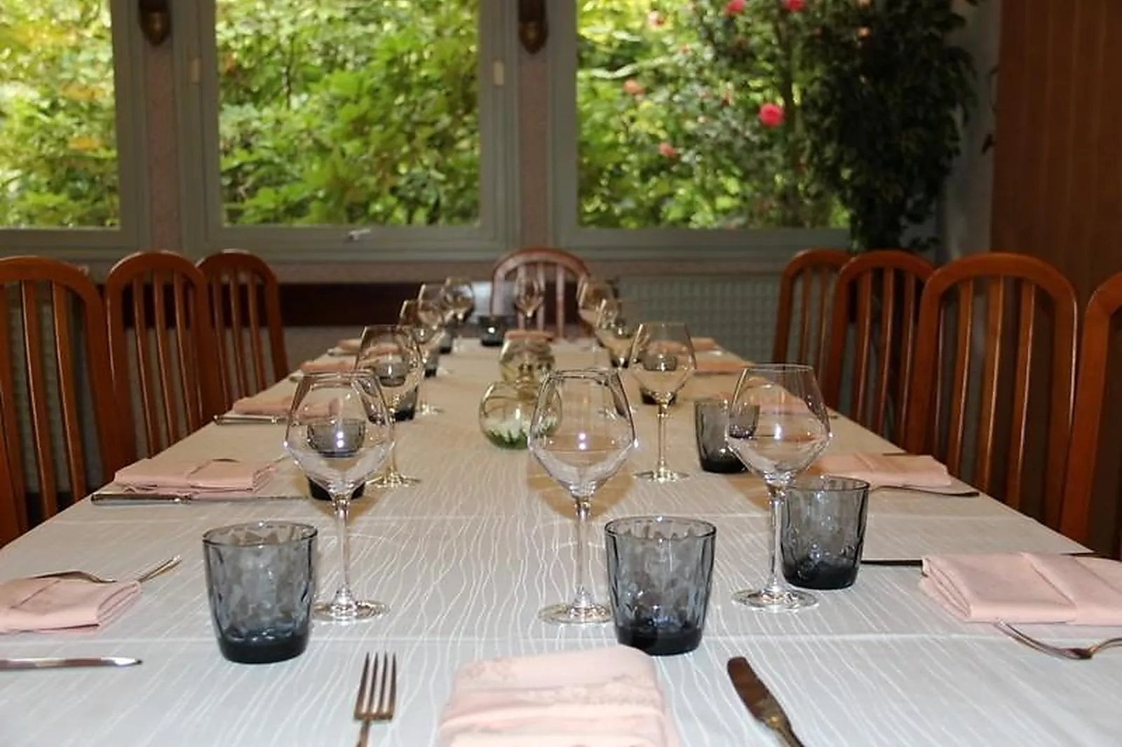 Lieux événementiels, AU RELAIS DE L'OUST