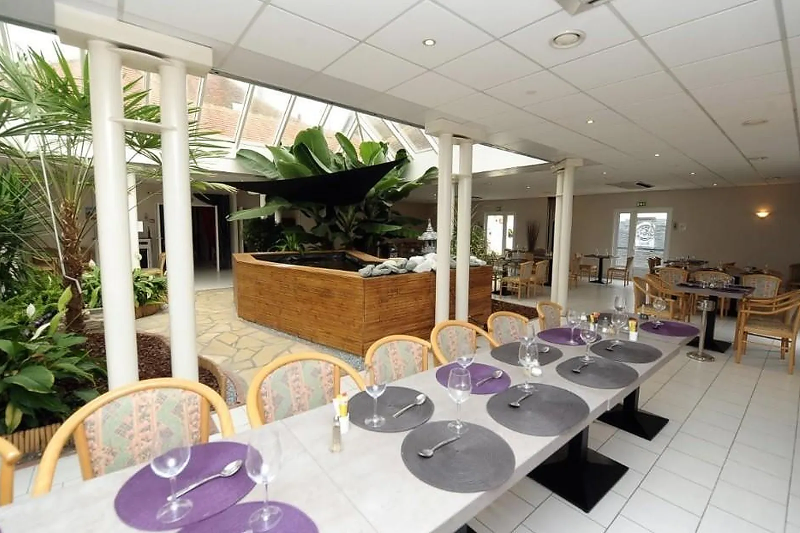 Lieux événementiels, AU SAUVAGE