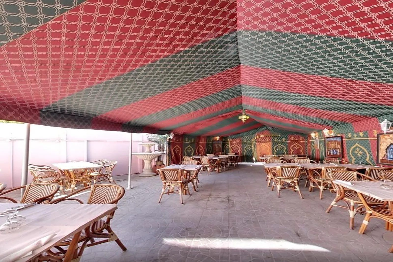 Lieux événementiels, AU SOLEIL DU MAROC