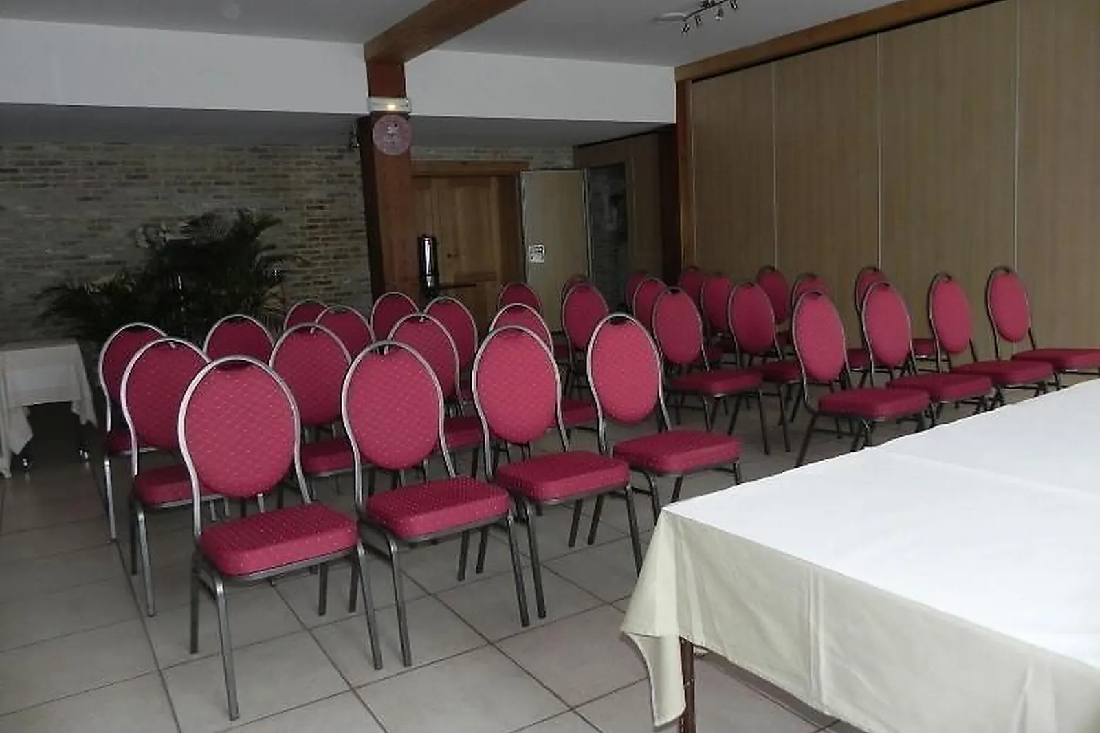 Lieux événementiels, AU TONNELIER