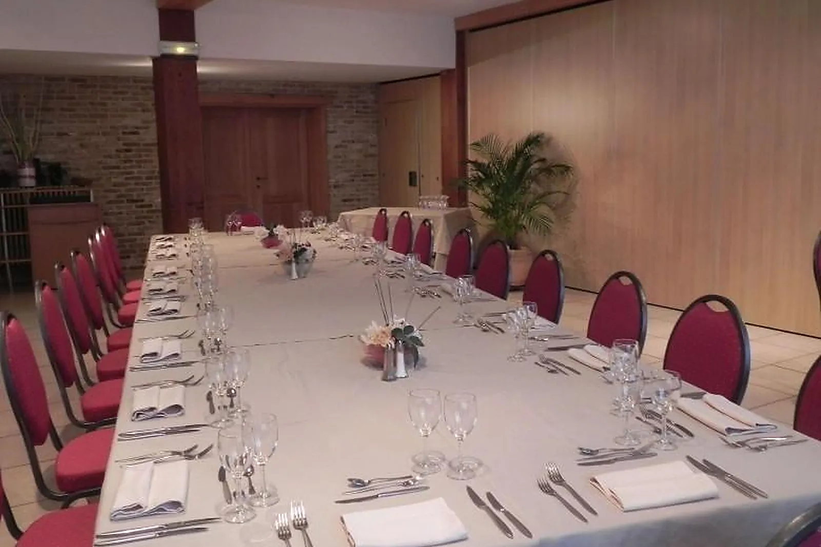 Lieux événementiels, AU TONNELIER