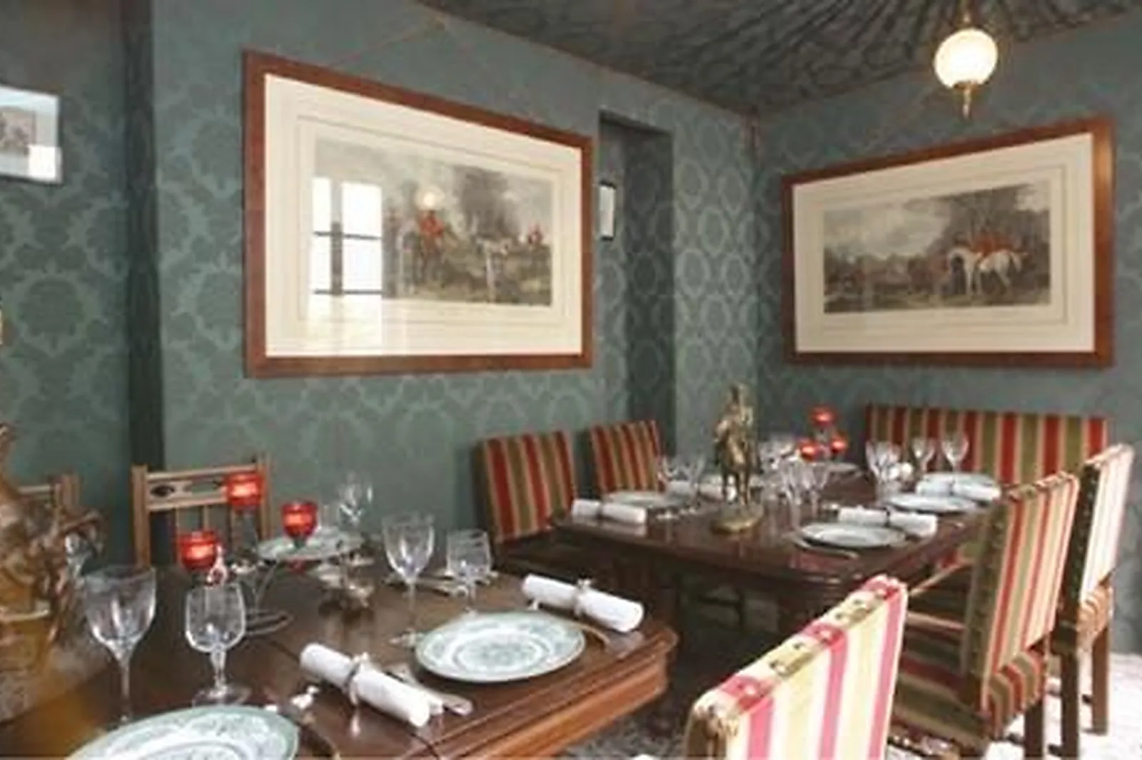 Lieux événementiels, AU VIEUX PARIS D'ARCOLE