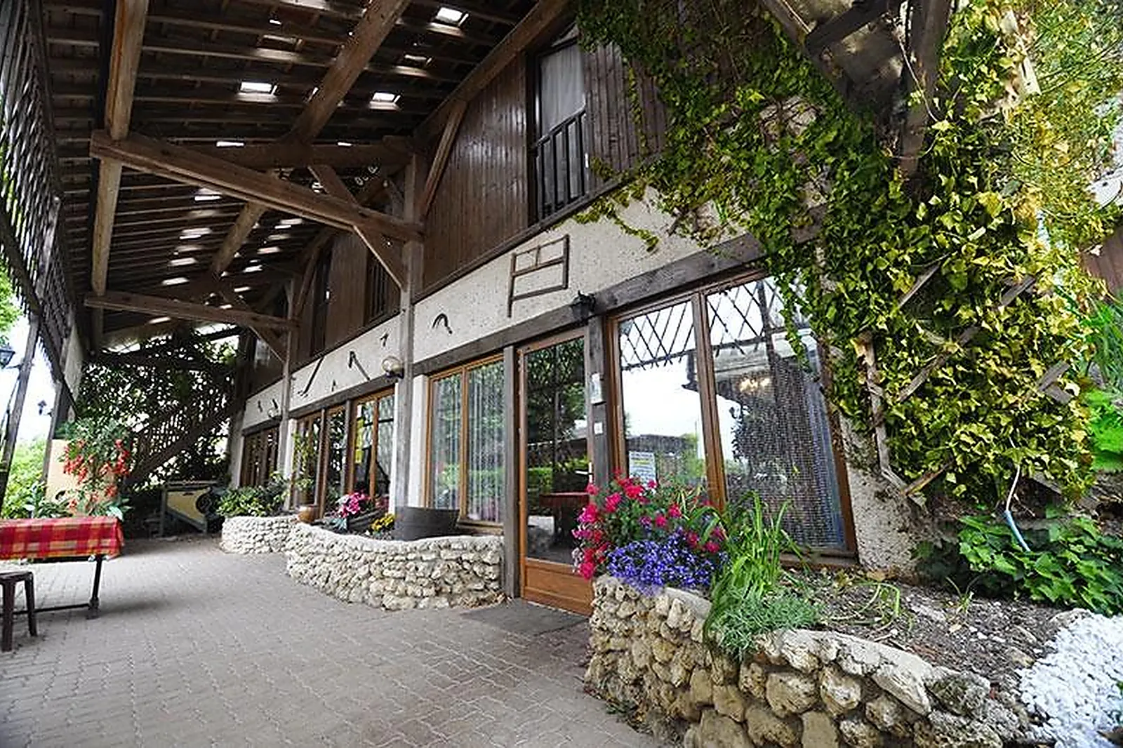 Lieux événementiels, AUBERGE D'ECRY