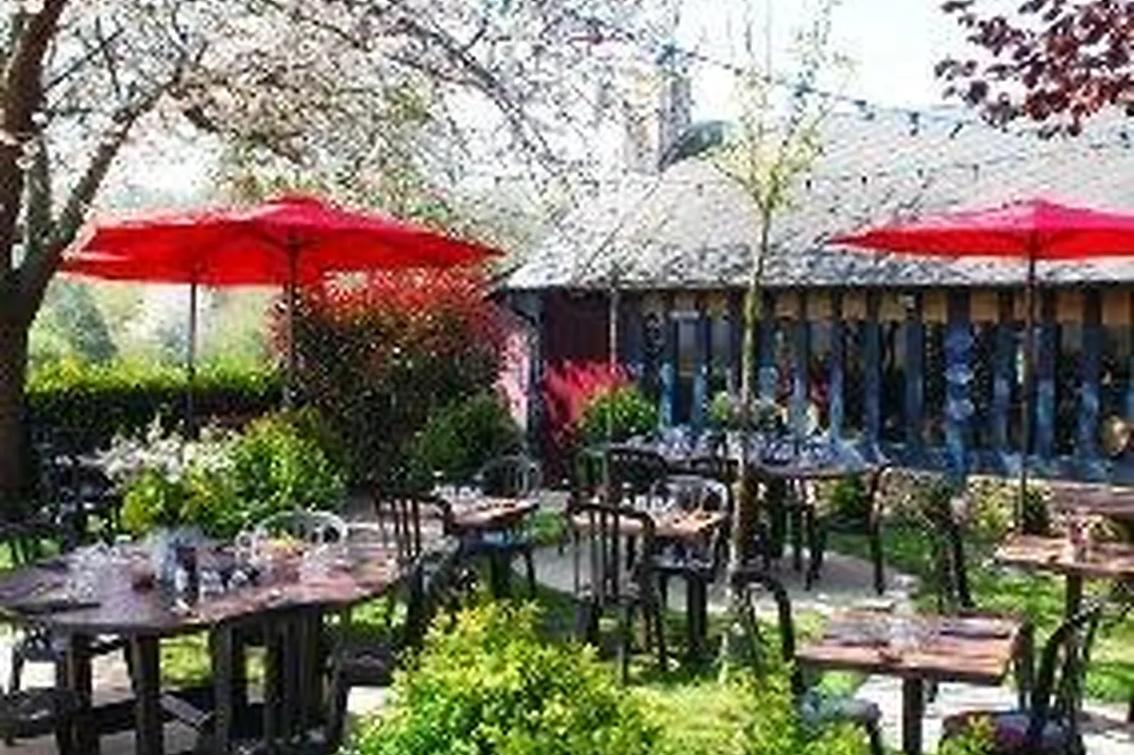 Lieux événementiels, AUBERGE DES DEUX TONNEAUX