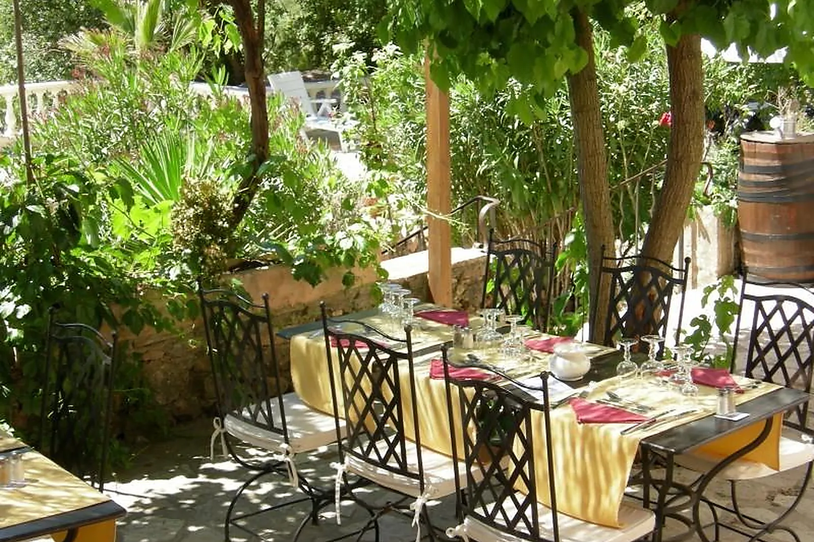 Lieux événementiels, AUBERGE LA TUILIÈRE