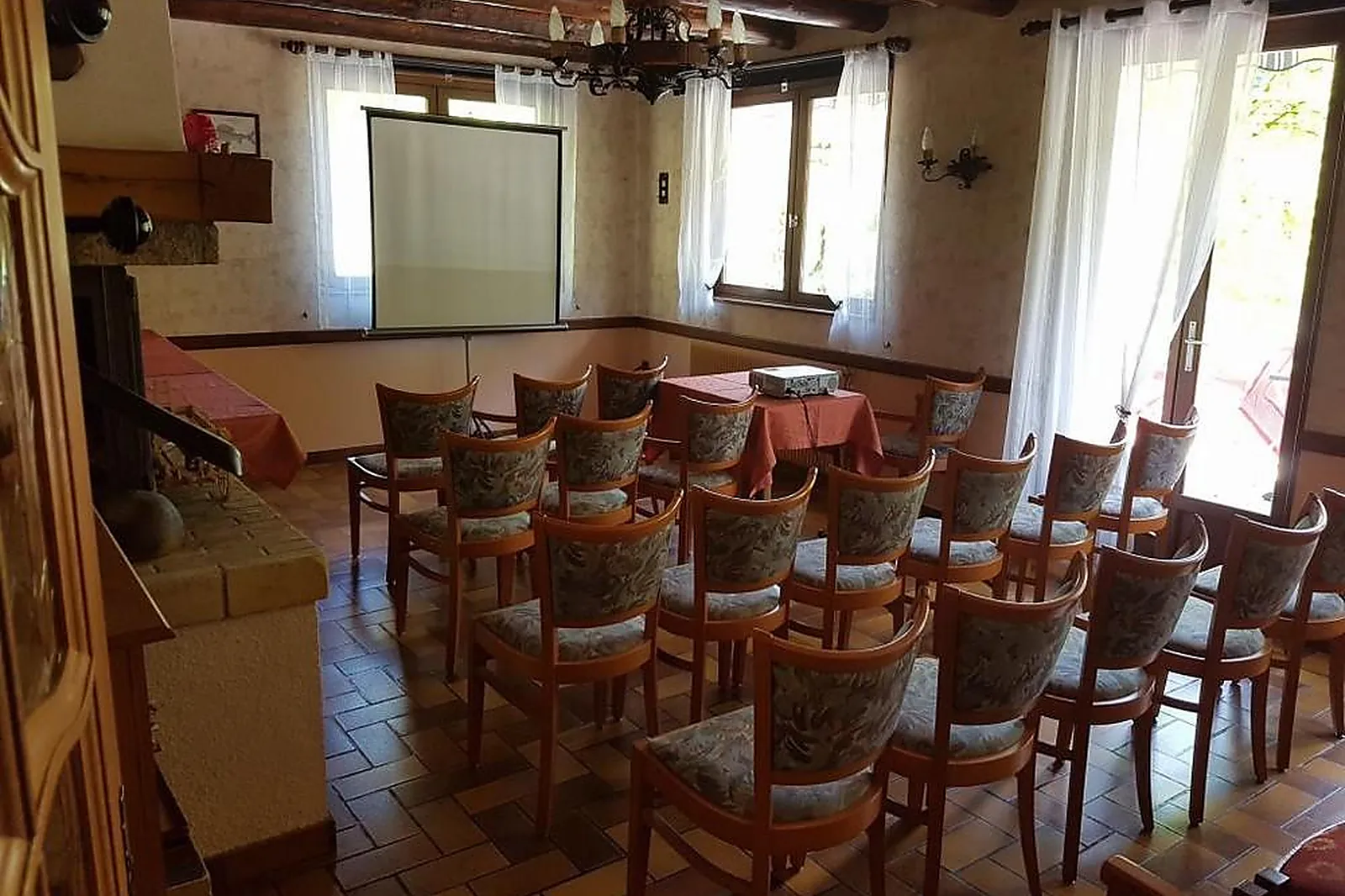 Lieux événementiels, AUBERGE LE MOULIN DU PLAIN