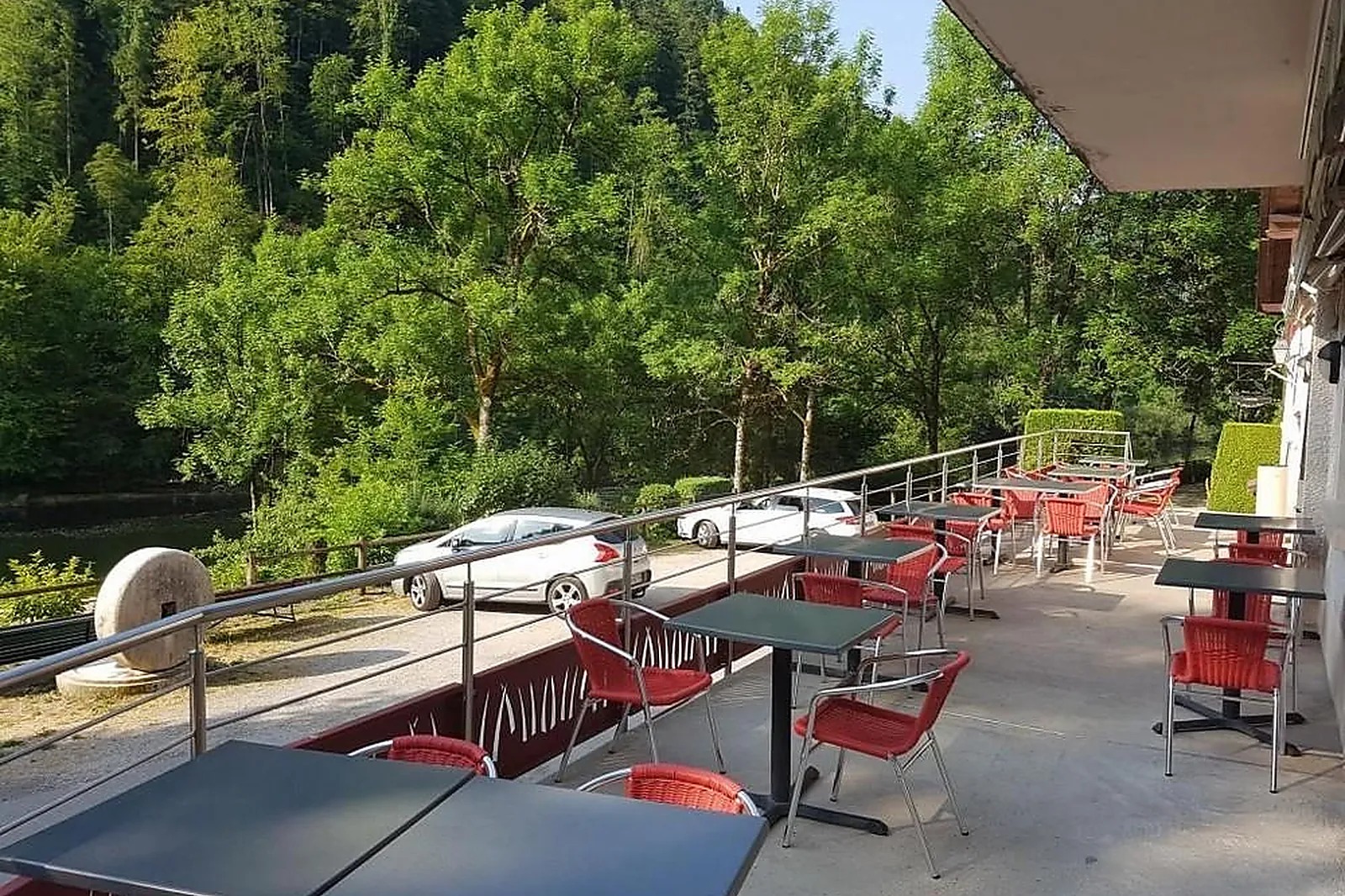 Lieux événementiels, AUBERGE LE MOULIN DU PLAIN