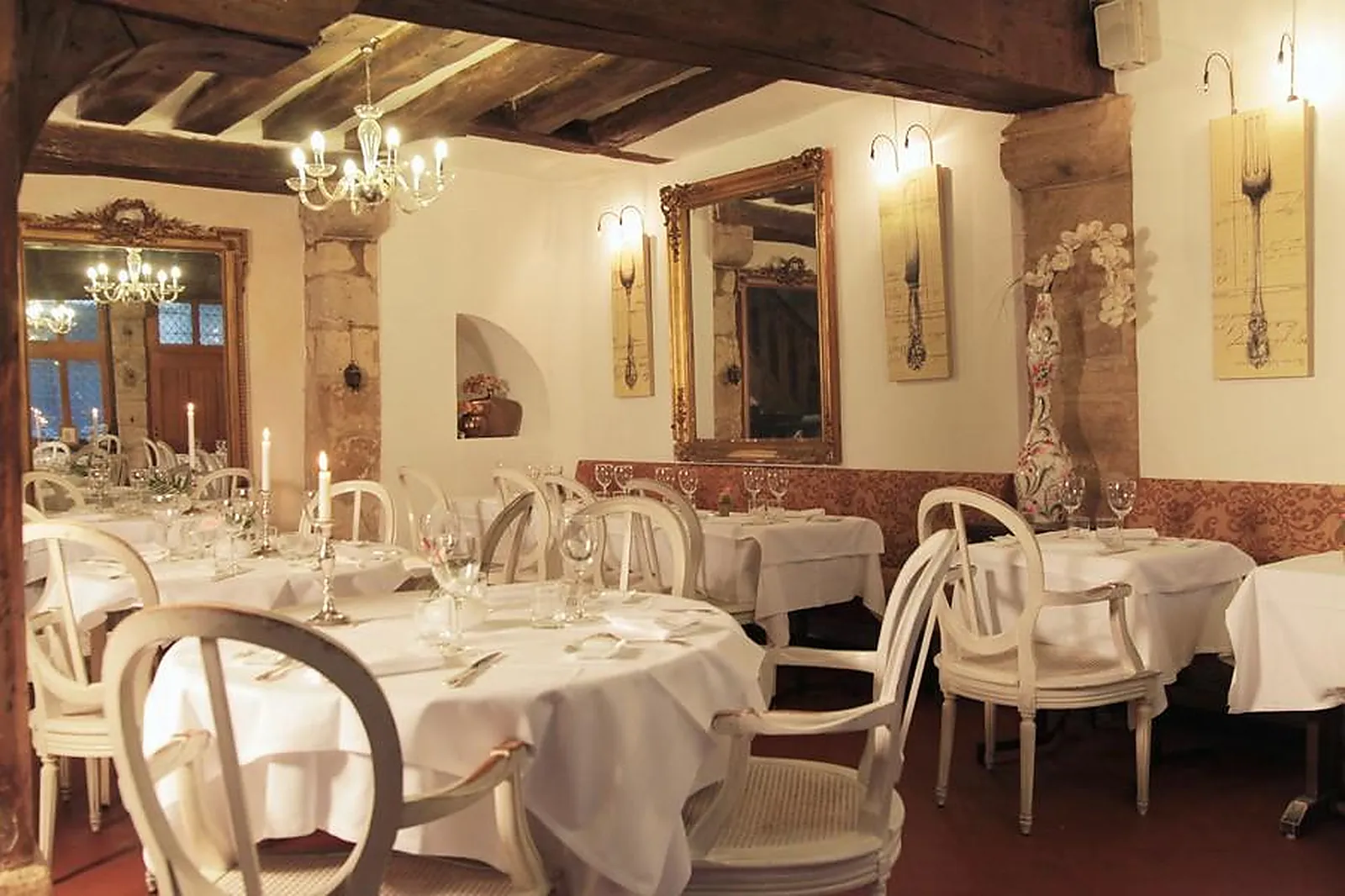 Lieux événementiels, AUBERGE NICOLAS FLAMEL