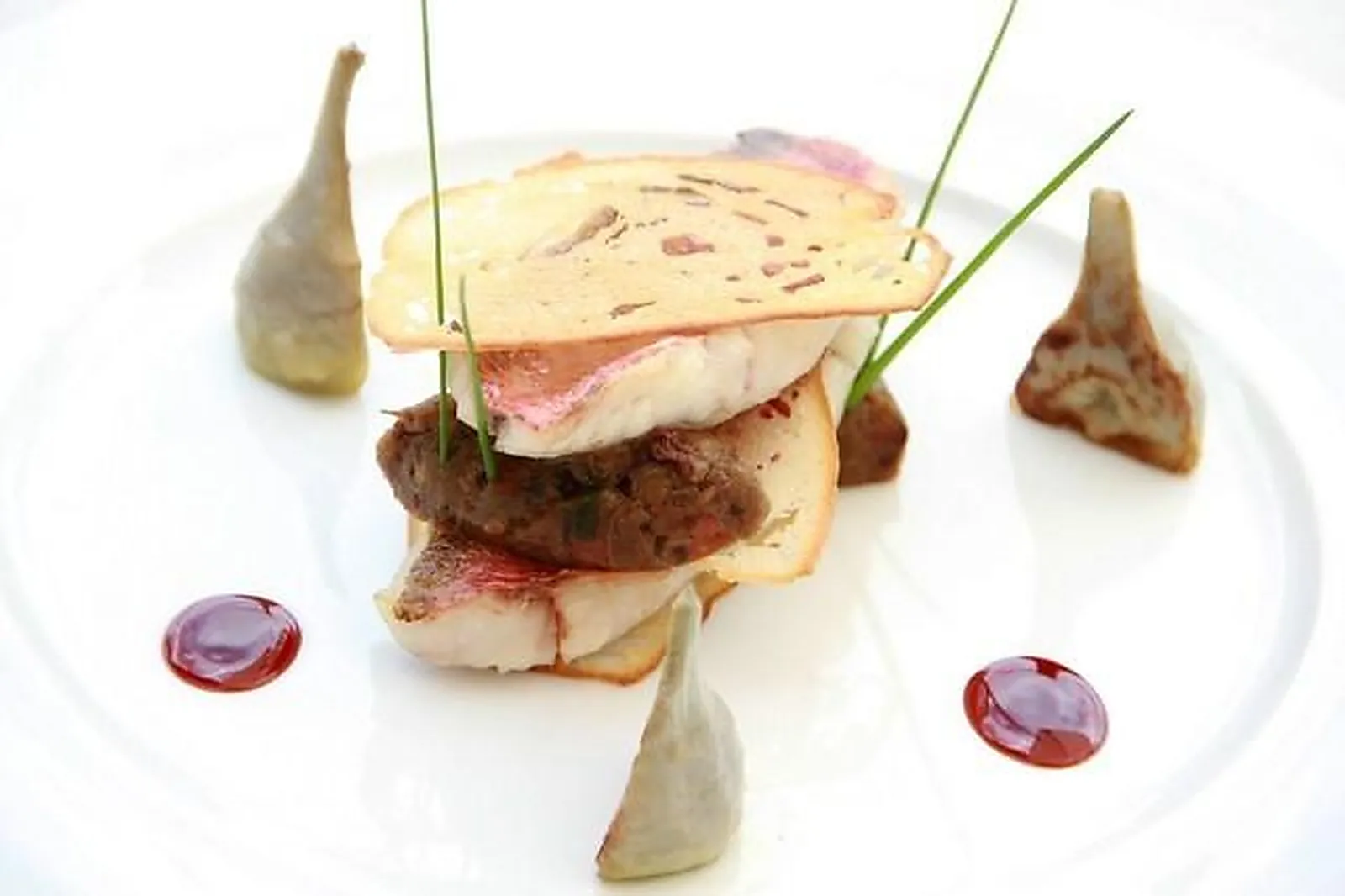 Lieux événementiels, AUBERGE OSTAPÉ