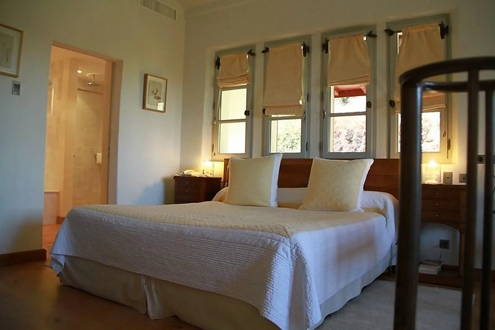 Lieux événementiels, AUBERGE OSTAPÉ