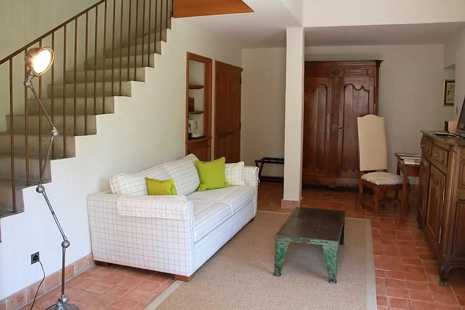 Lieux événementiels, AUBERGE OSTAPÉ