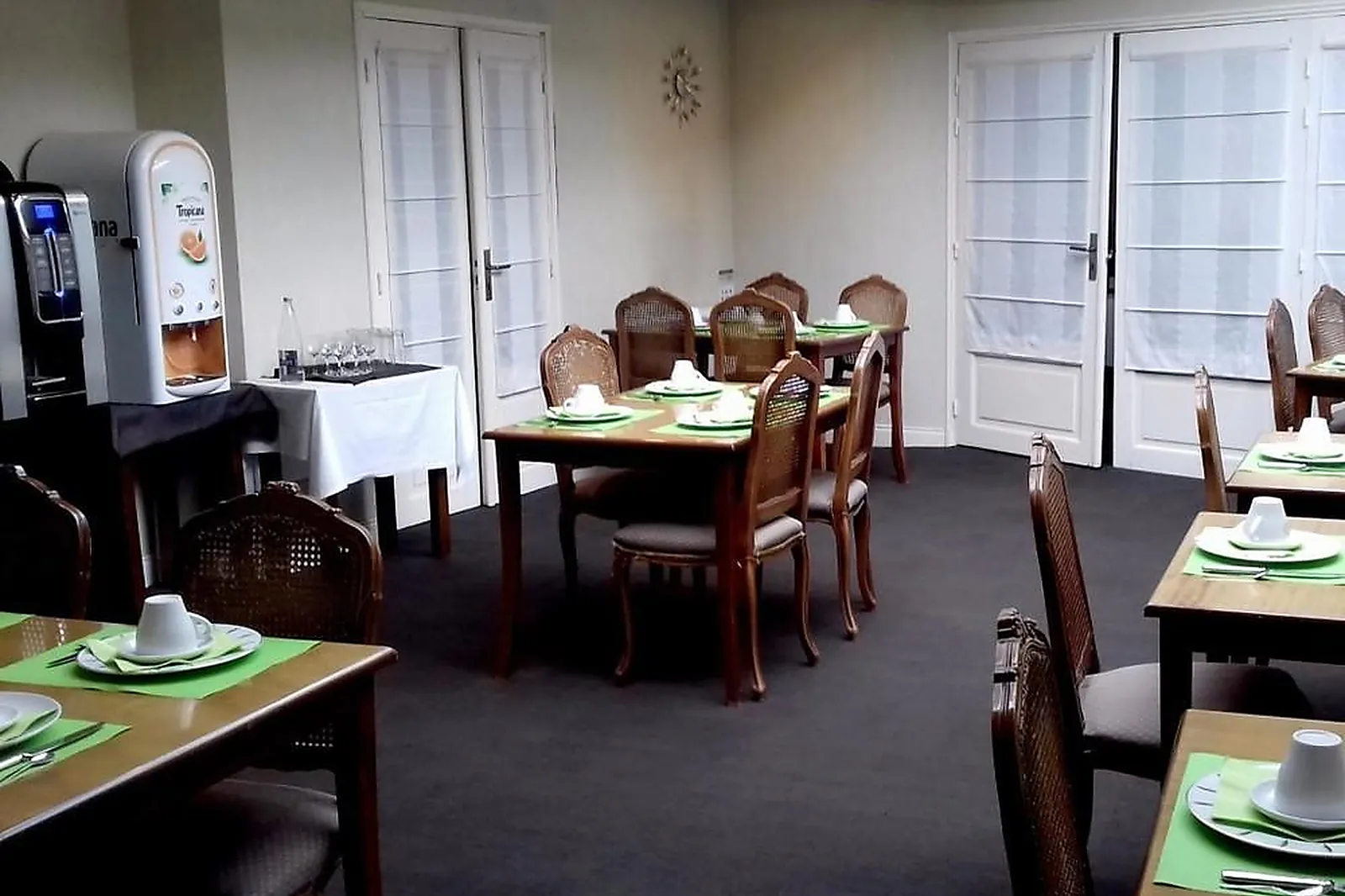 Lieux événementiels, AUBERGE SAINT THÉGONNEC