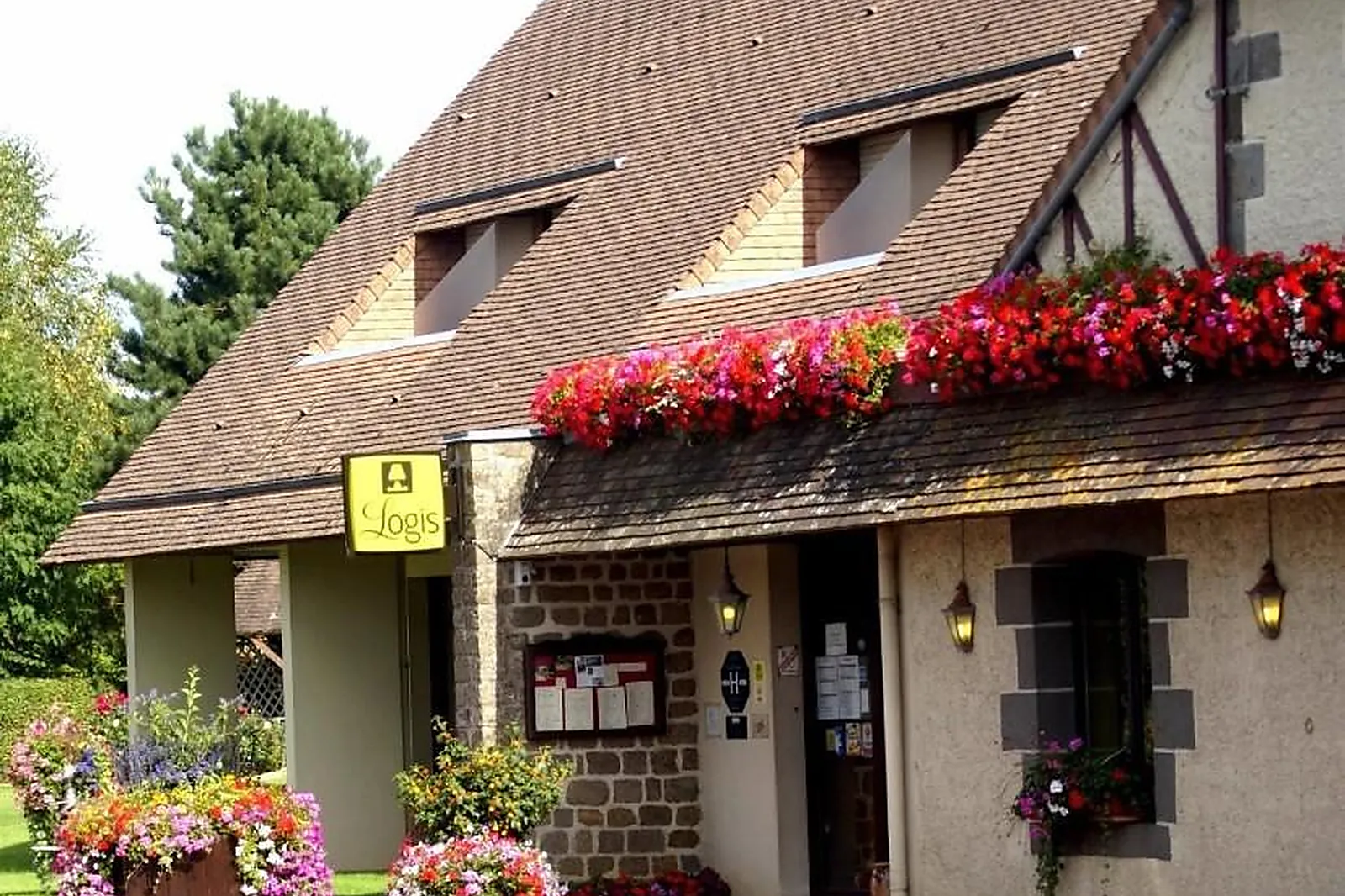 Lieux événementiels, AUBERGE D'ANDAINES