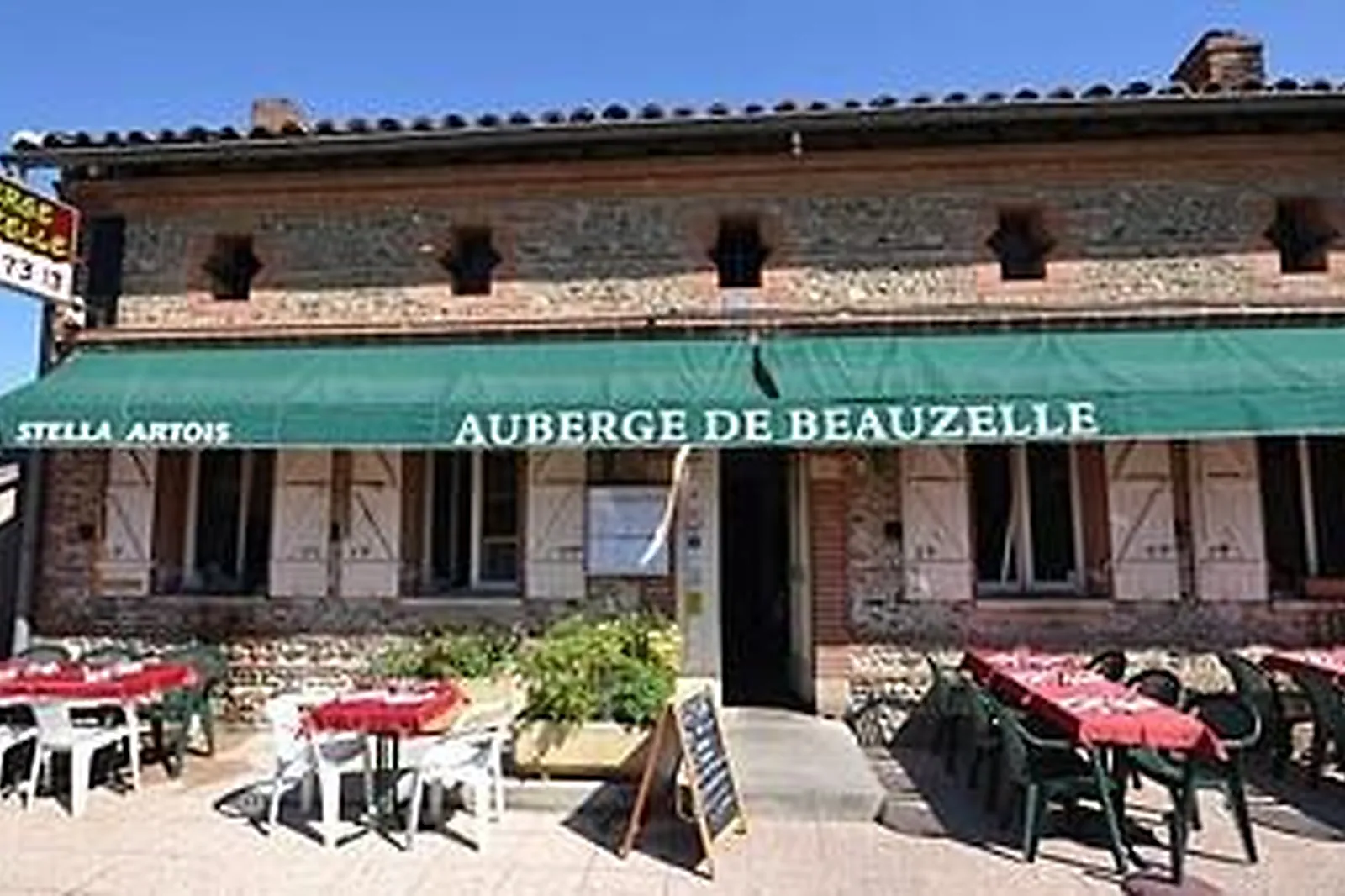 Lieux événementiels, AUBERGE DE BEAUZELLE