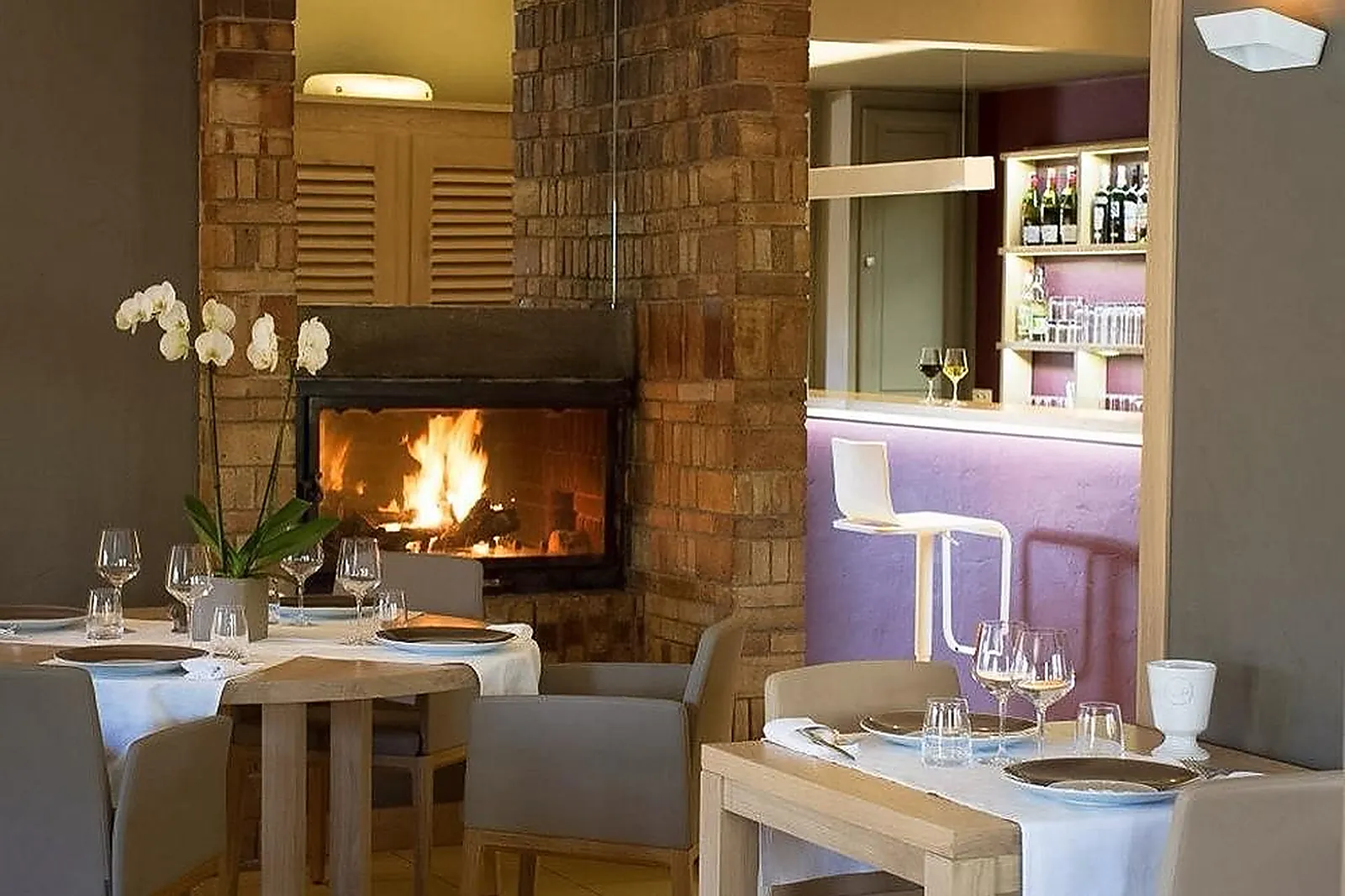 Lieux événementiels, AUBERGE DE CARCARILLE