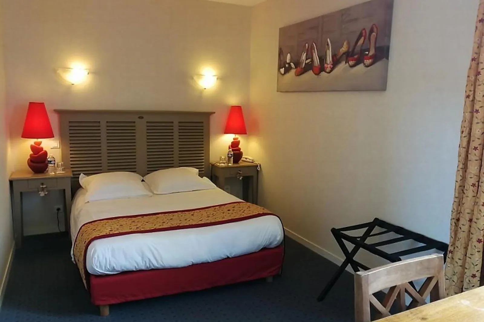 Lieux événementiels, AUBERGE DE CAROLLES