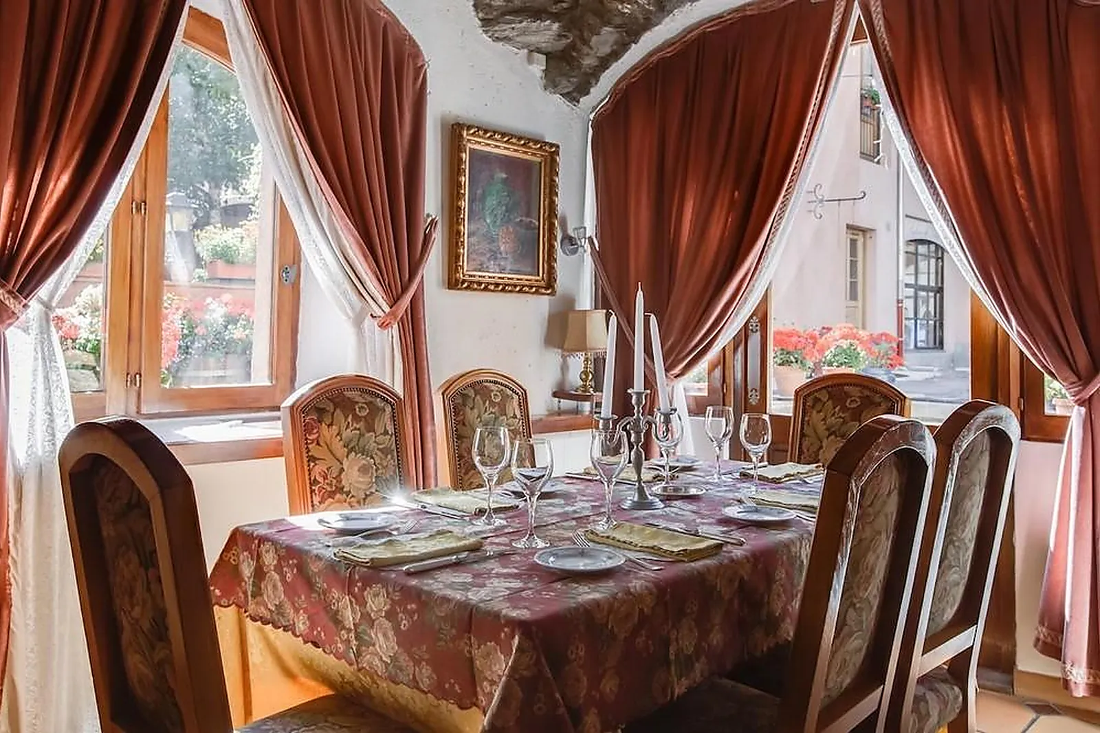 Lieux événementiels, AUBERGE DE CHOUCAS