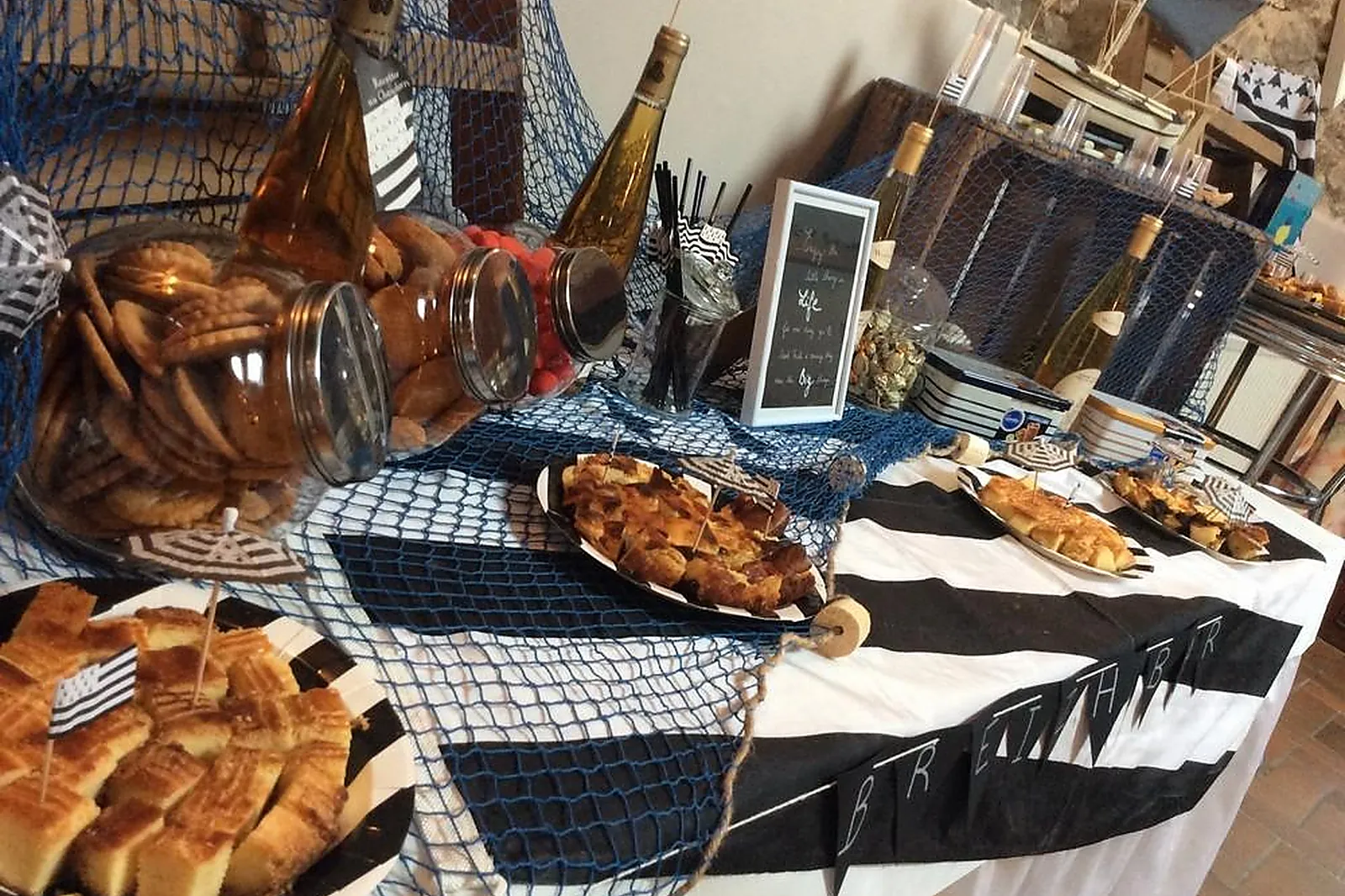 Lieux événementiels, AUBERGE DE KÉRONVEL