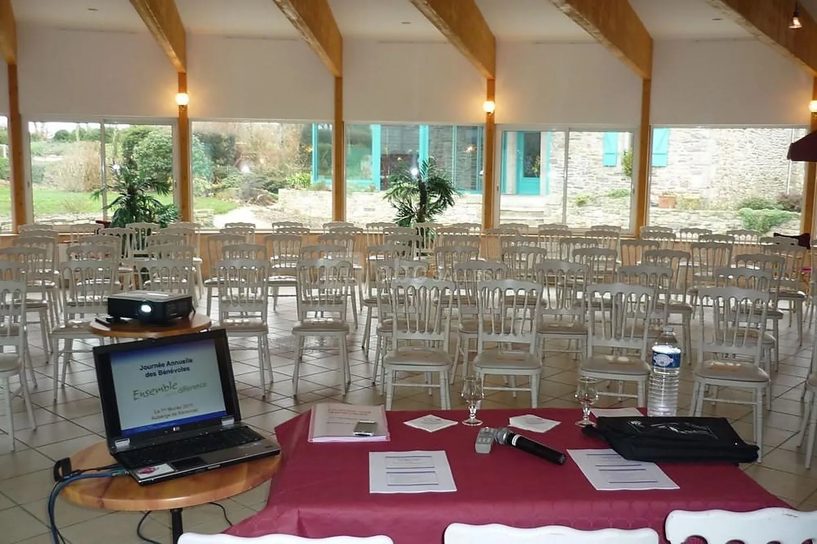 Lieux événementiels, AUBERGE DE KÉRONVEL