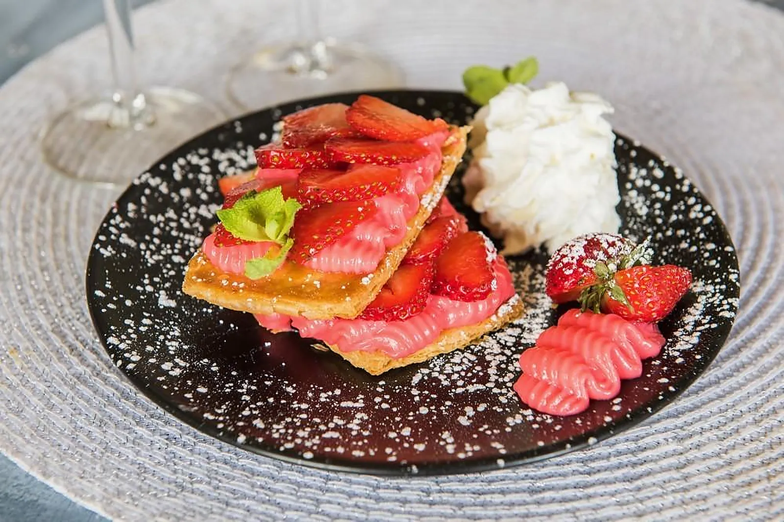 Lieux événementiels, AUBERGE DE L'ECLUSE