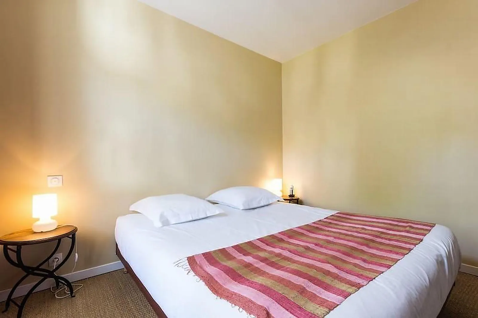 Lieux événementiels, AUBERGE DE LA BUISSONNIÈRE