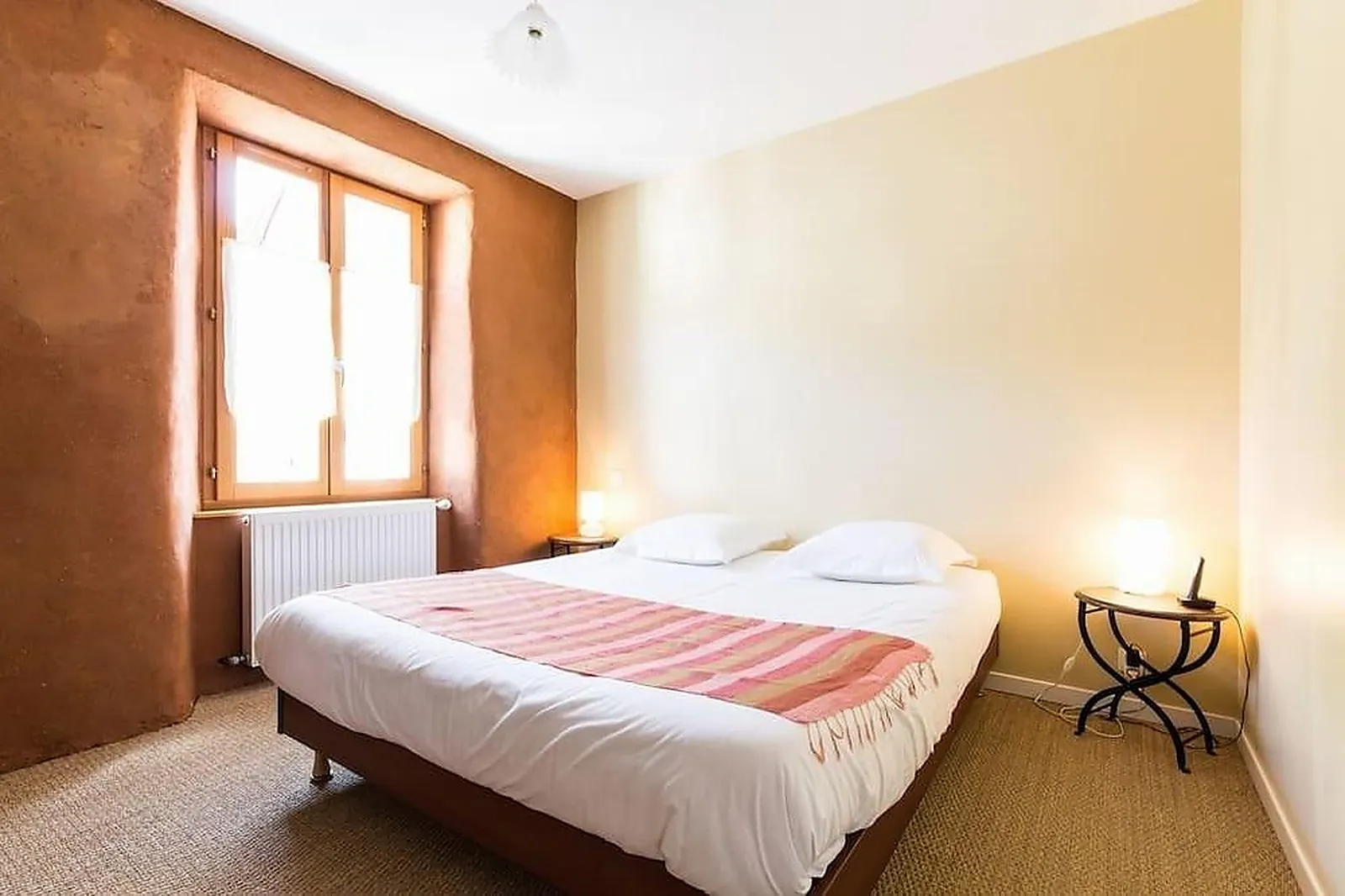 Lieux événementiels, AUBERGE DE LA BUISSONNIÈRE