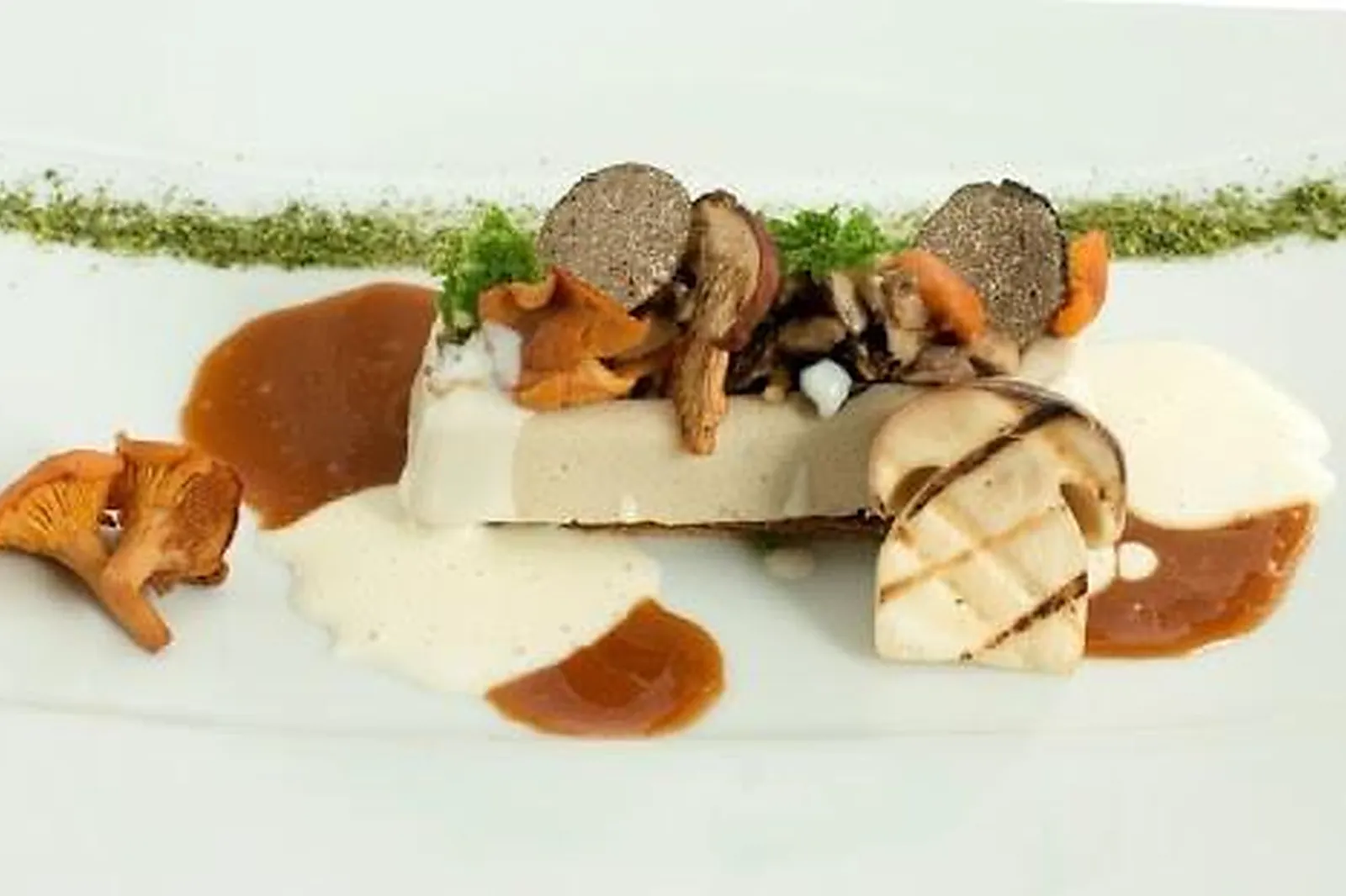 Lieux événementiels, AUBERGE DE LA ROUSSILLE