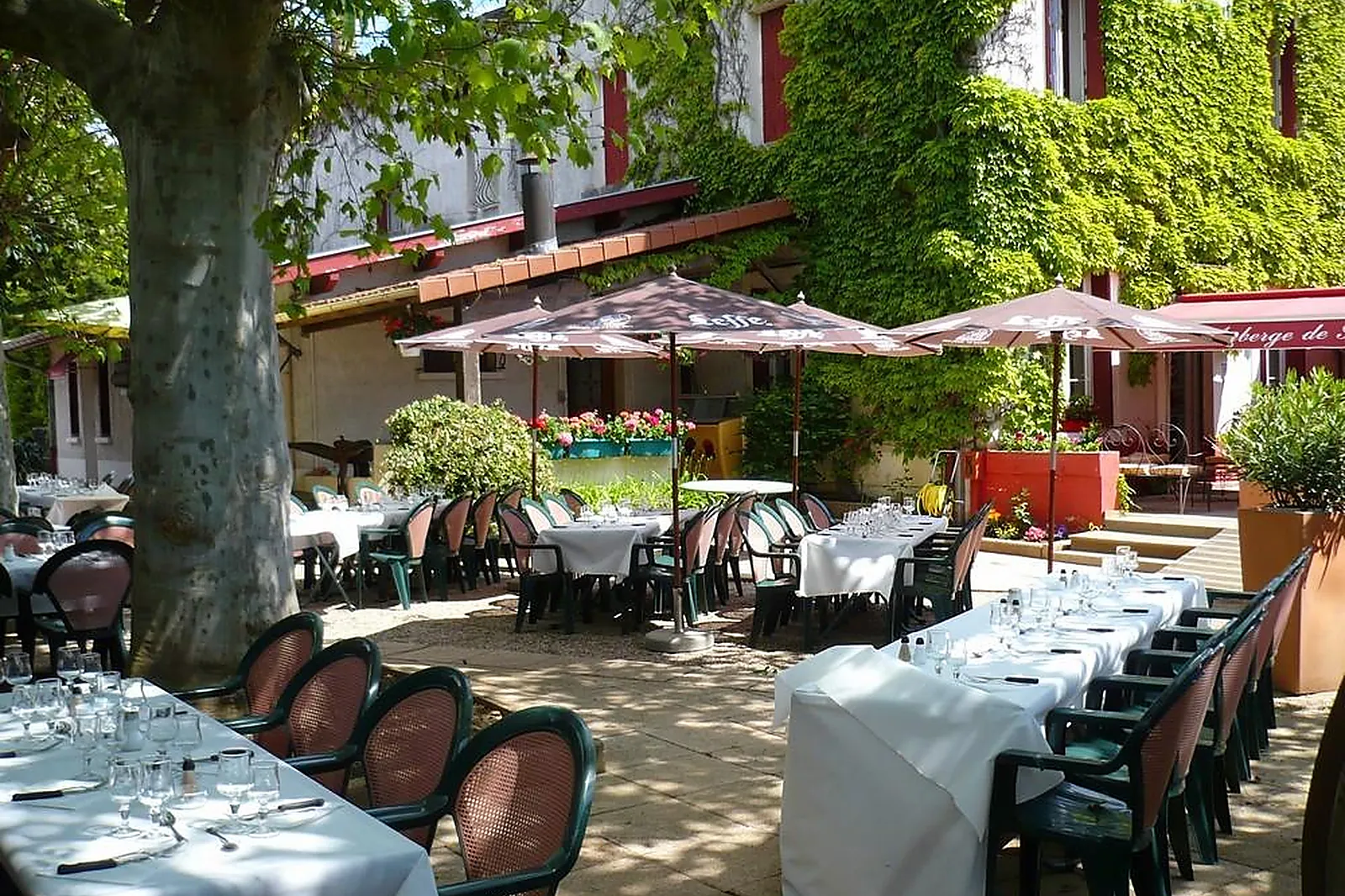 Lieux événementiels, AUBERGE DE ST DIDIER